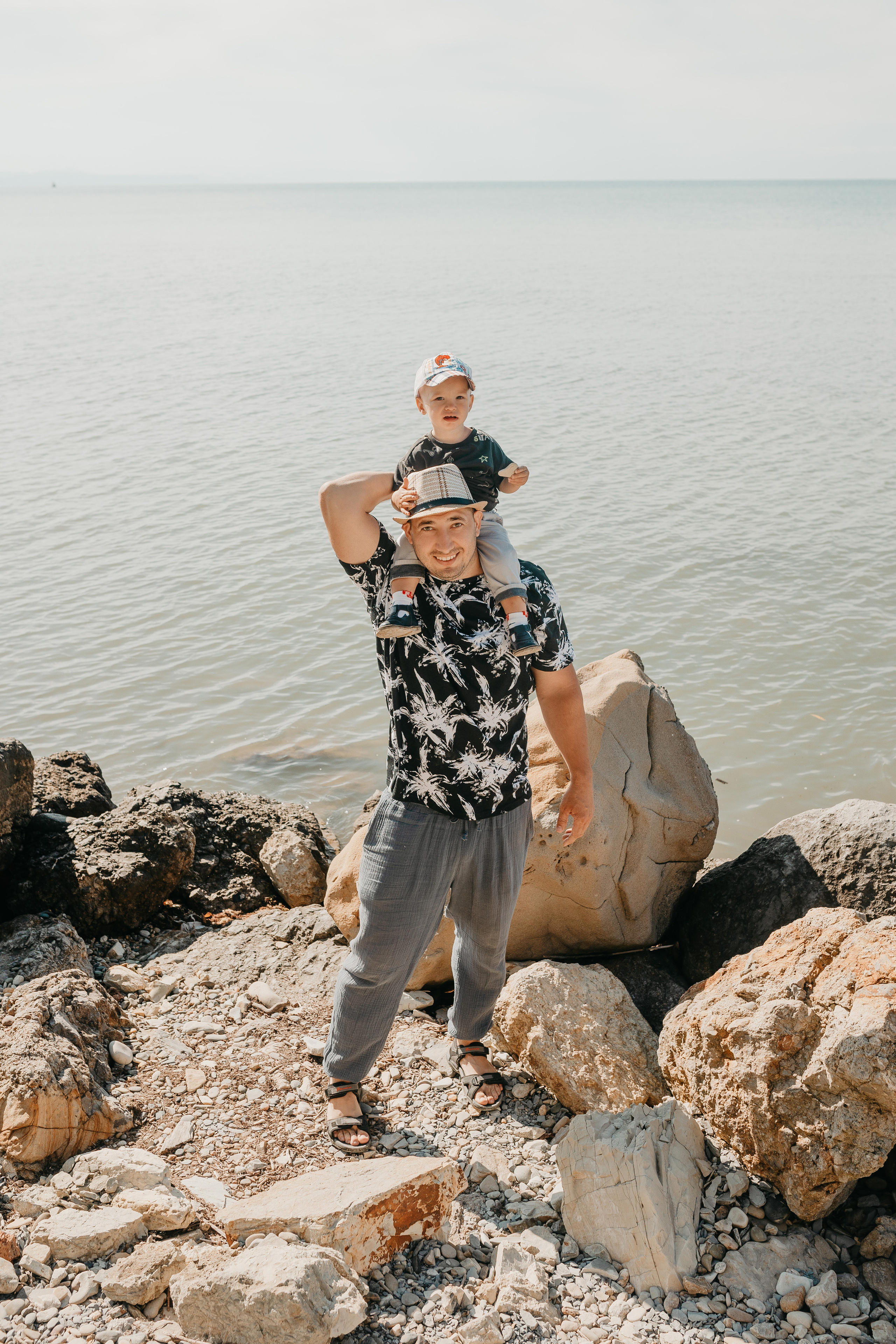 Александра и Павел с детьми. Фотограф в Геленджике, Архипо-Осиповке, Абрау-Дюрсо, Кринице Виктория