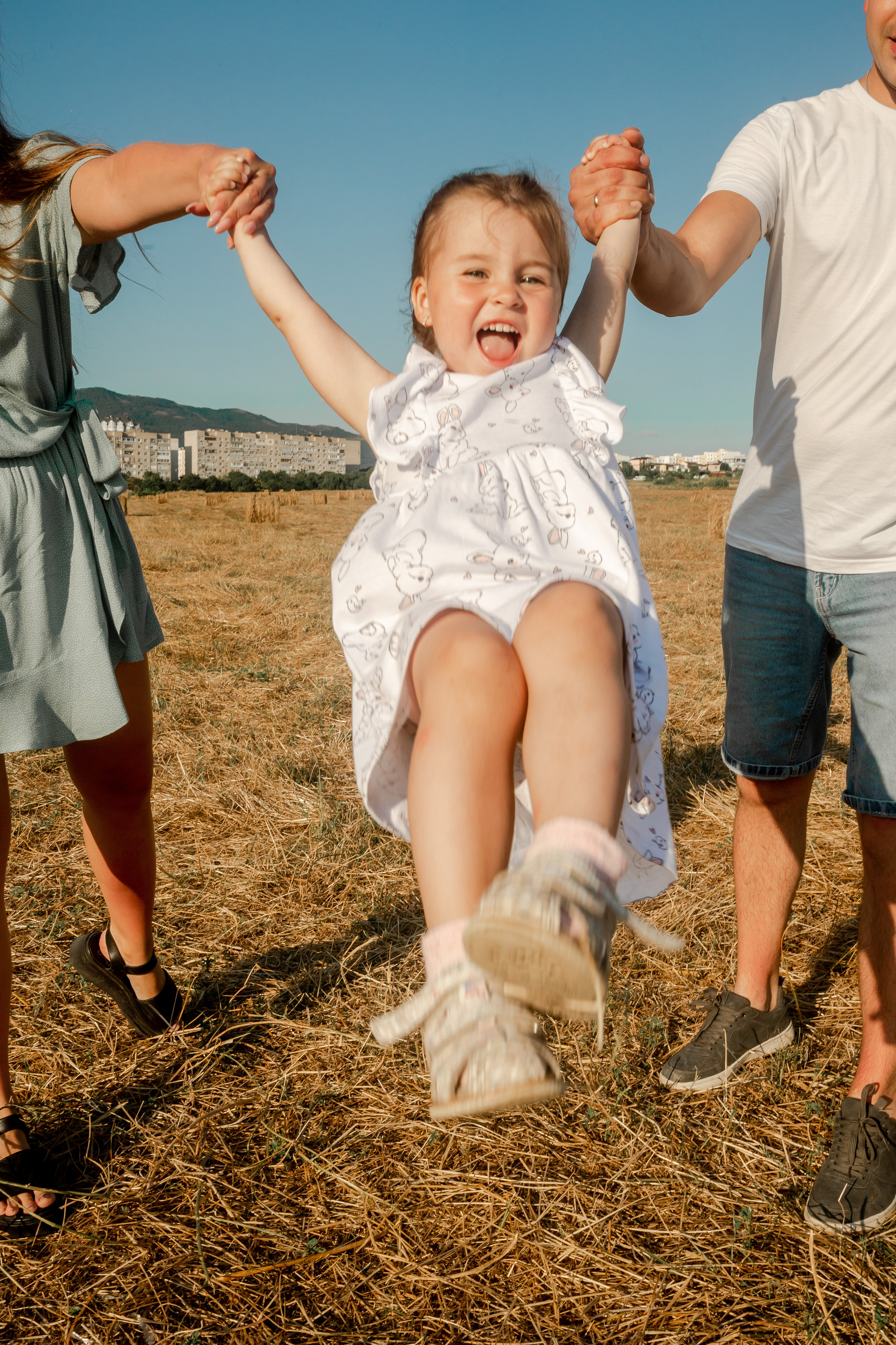 Алена, Влад с дочерью. Wedding and family photographer in Gelendzhik Victoria Balashova