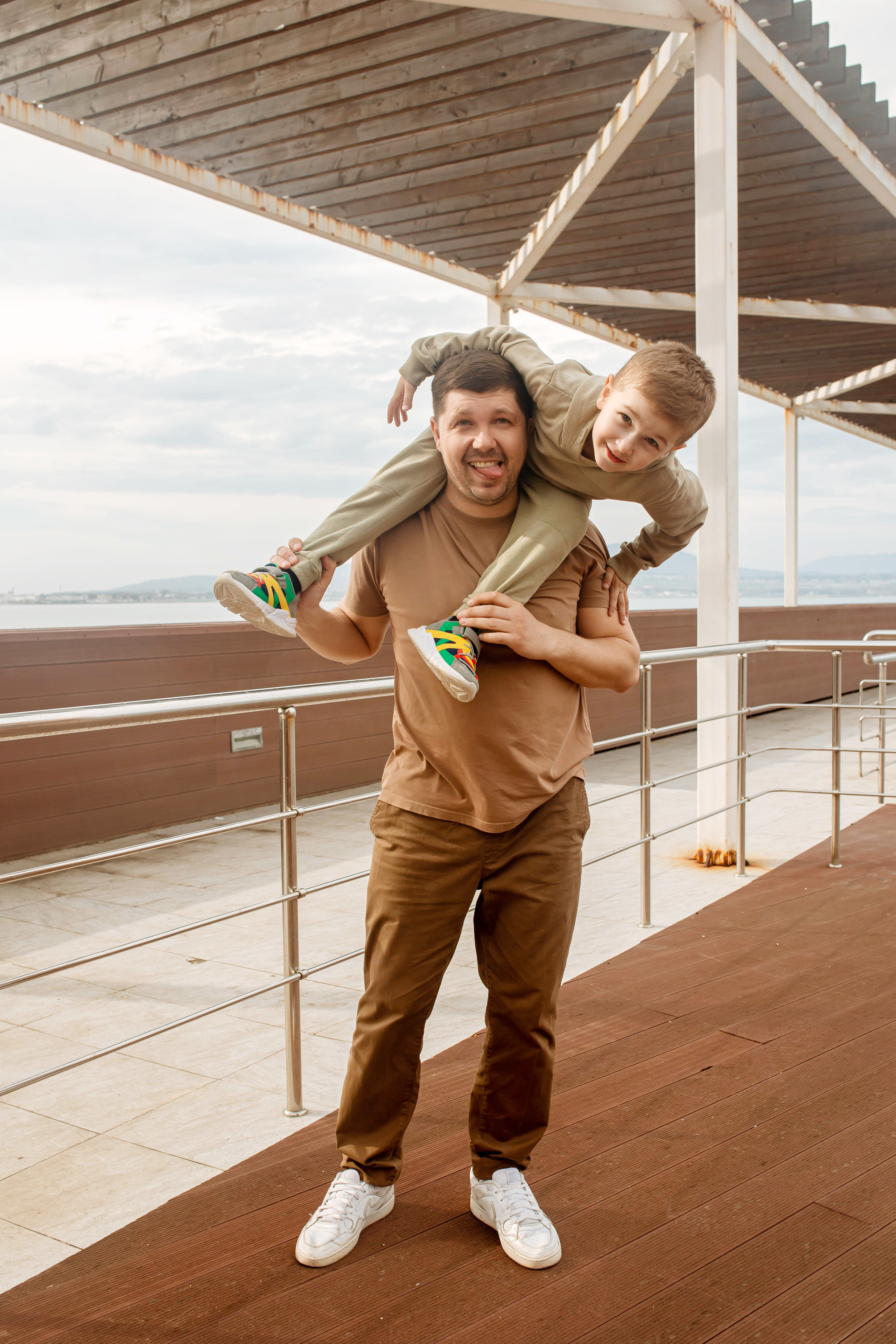 Анна, Вадим и Михаил. Фотограф в Геленджике, Архипо-Осиповке, Абрау-Дюрсо, Кринице Виктория