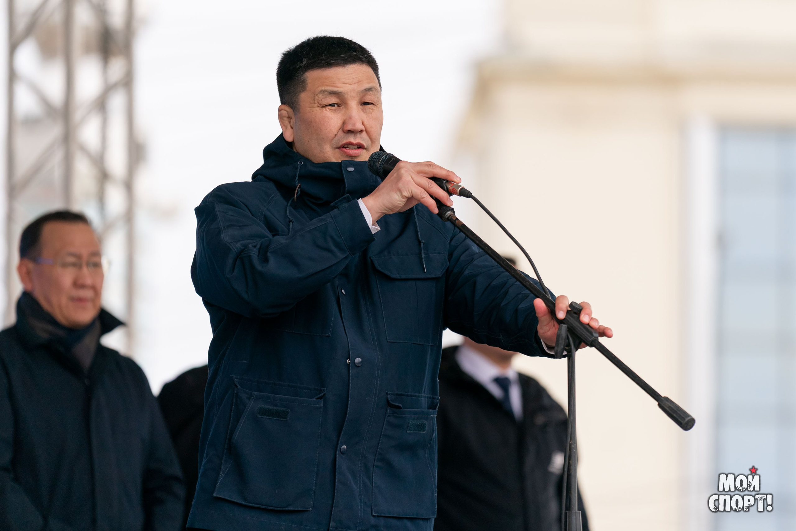 Торжественная церемония вручения знаков отличия ВФСК «ГТО» в День Республики Саха (Якутия). Студия «Мой Спорт!» — все о спорте в Якутии