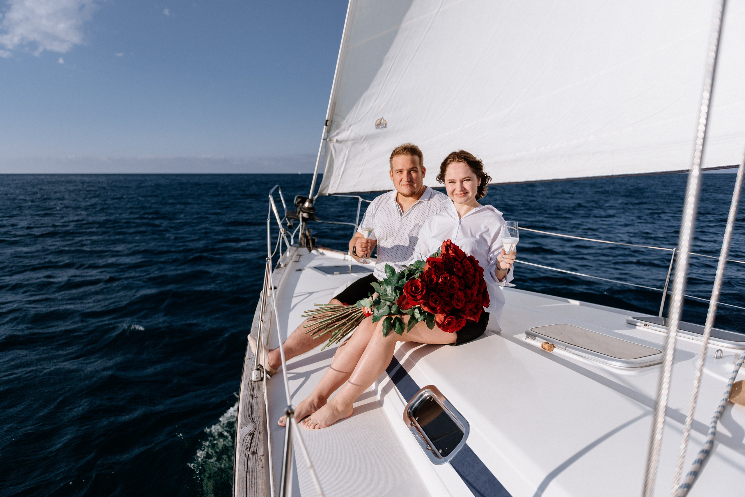 Фотосессии на яхтах и парусниках в Черногории. Федор Лемешко — Семейный и Свадебный Лайфстайл фотограф в Таиланде Дубае Грузии Армении