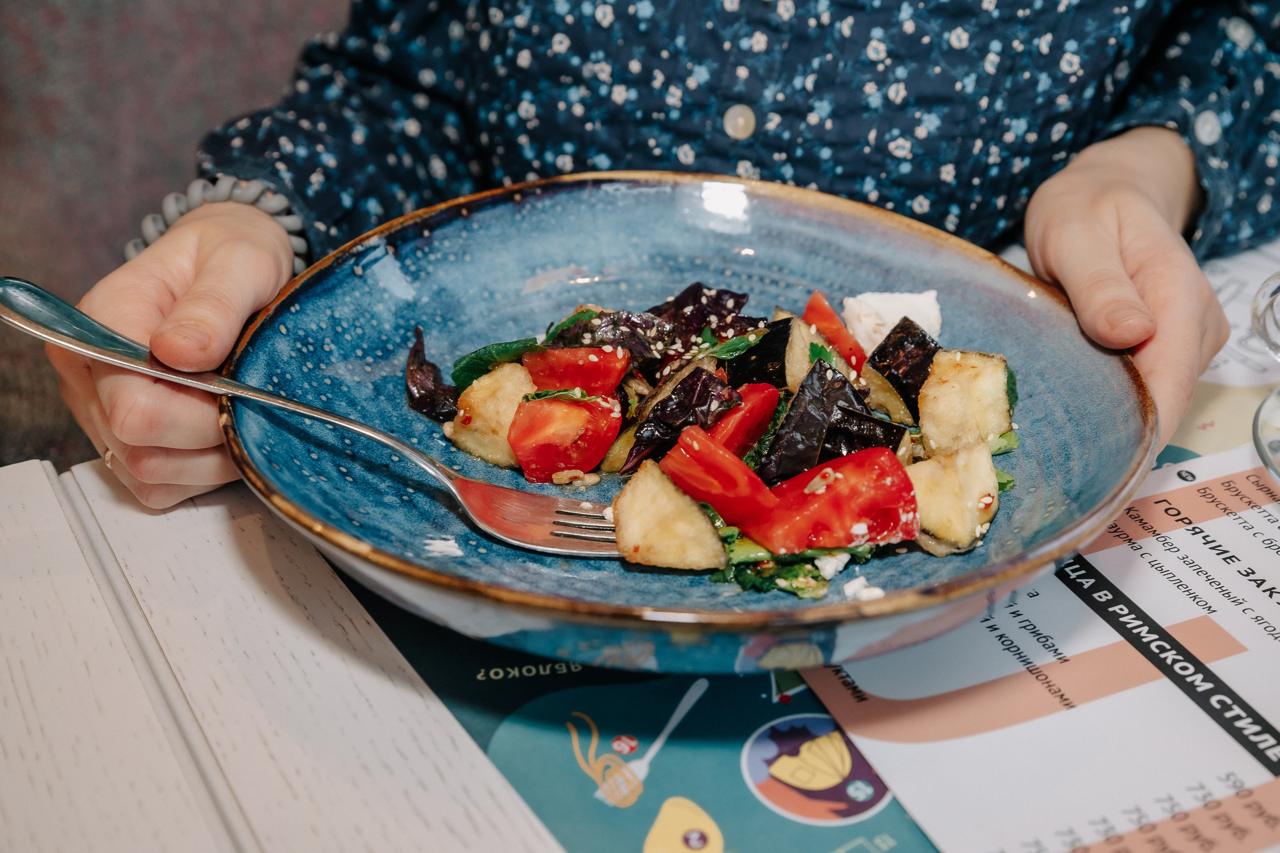 ДЕВИЧНИК В ДЕТСКОМ КАФЕ. Саенко Людмила Фотограф из Тулы