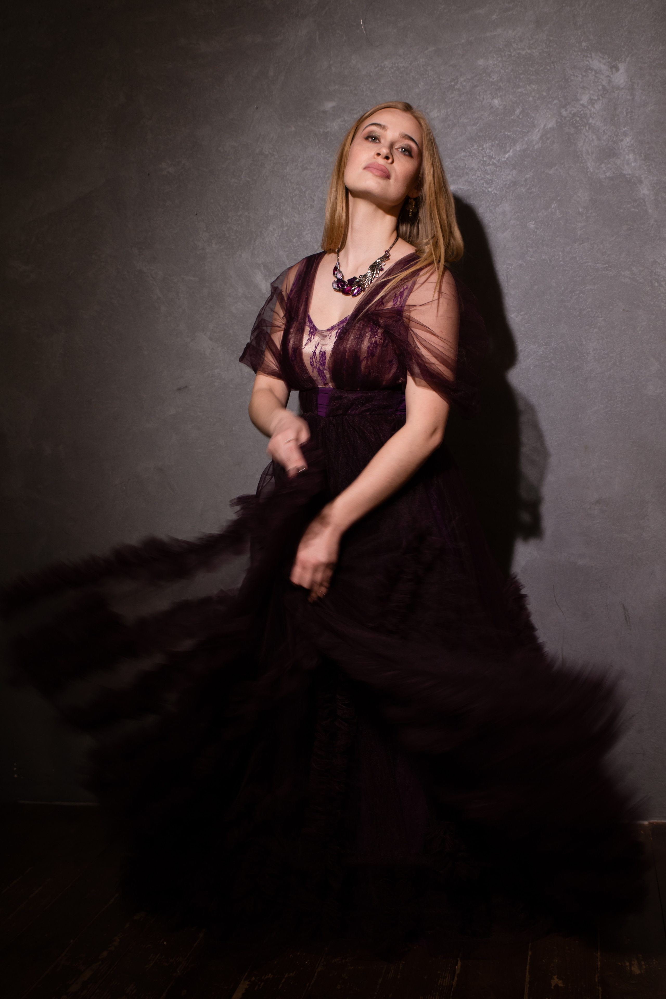 ИРИНА (ФОТО ДЕНЬ С ГИПСОФИЛОЙ). Саенко Людмила Фотограф из Тулы