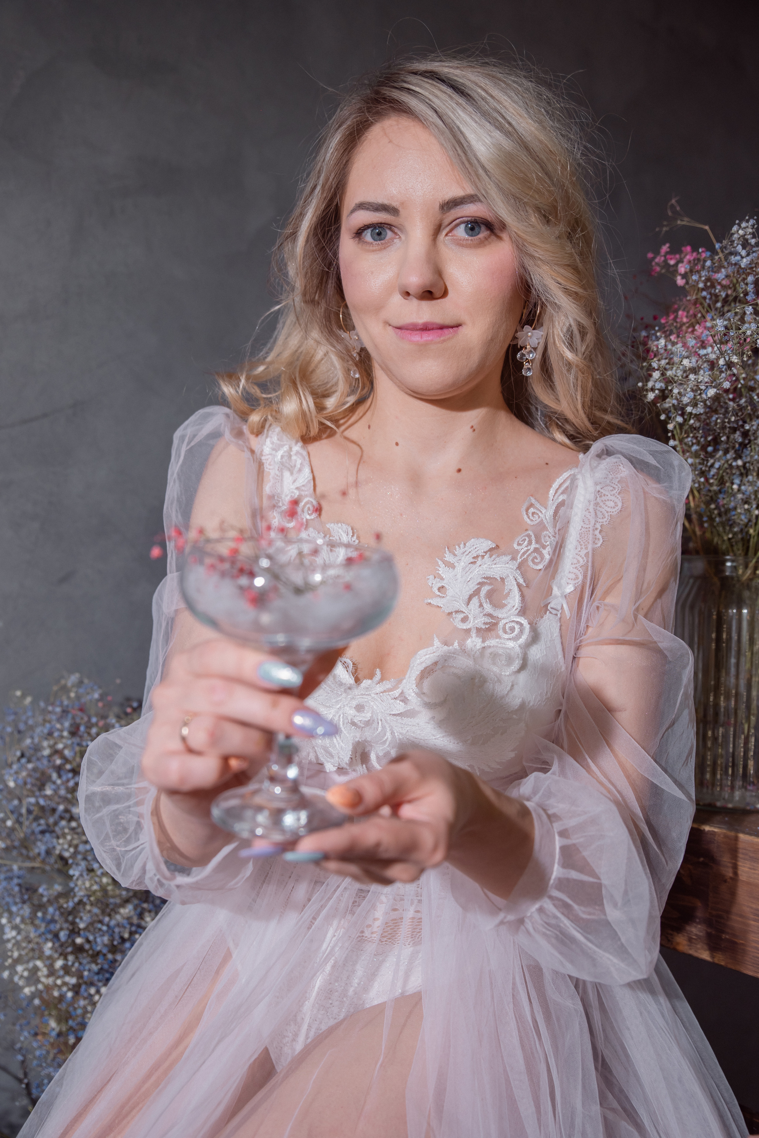 АЛЕНА (ФОТО ДЕНЬ С ГИПСОФИЛОЙ). Саенко Людмила Фотограф из Тулы