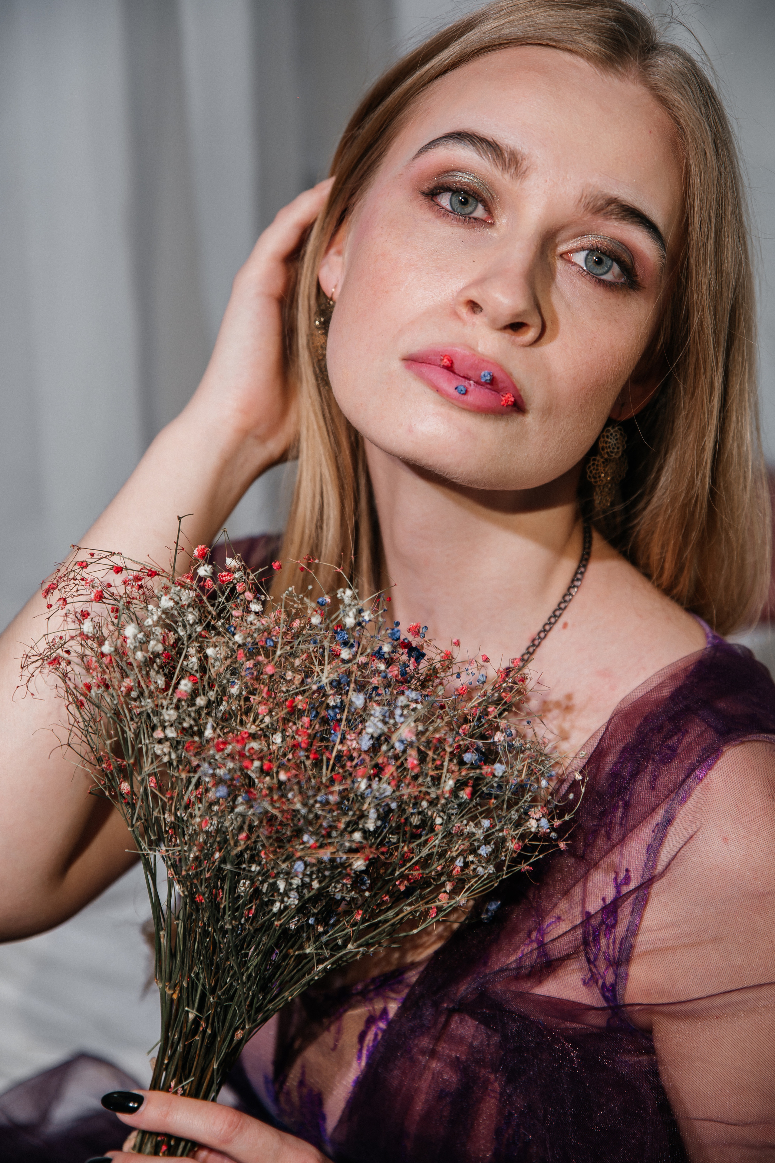 ИРИНА (ФОТО ДЕНЬ С ГИПСОФИЛОЙ). Саенко Людмила Фотограф из Тулы