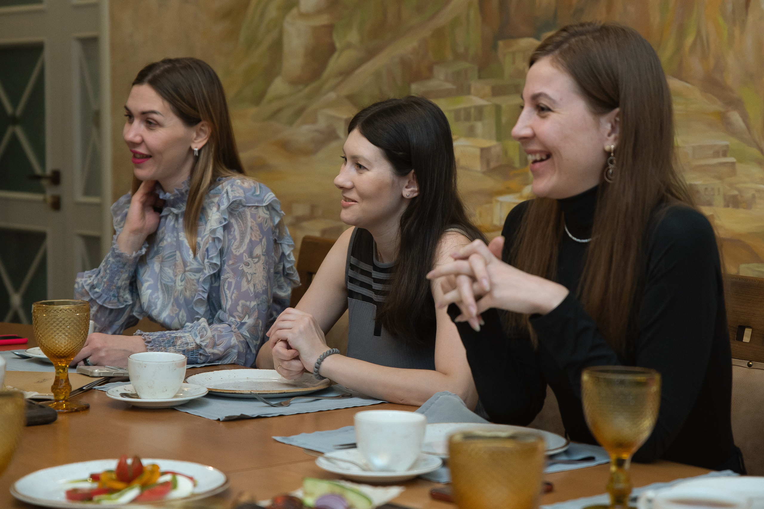 ДЕВИЧНИК В РЕСТОРАНЕ. Саенко Людмила Фотограф из Тулы