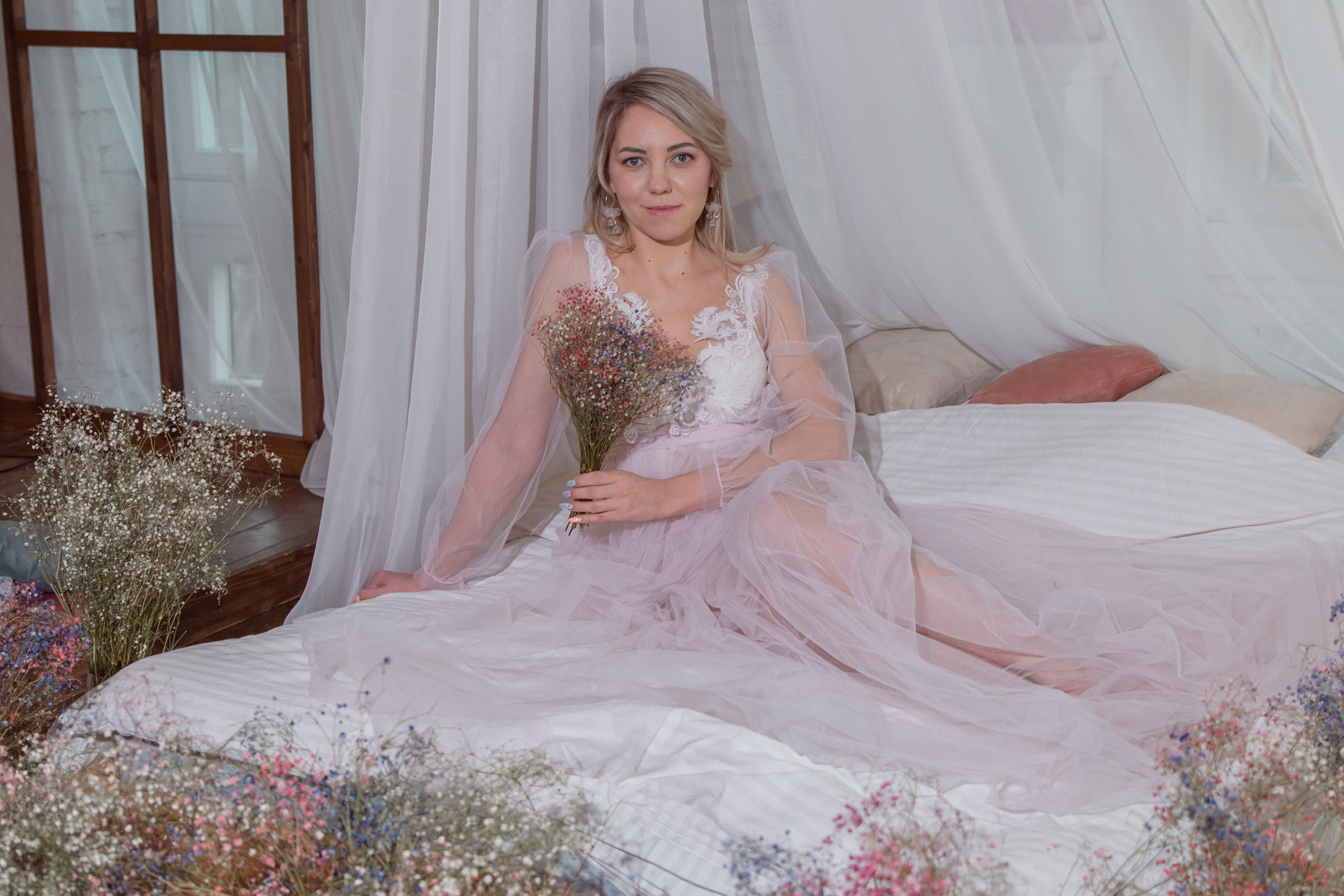 АЛЕНА (ФОТО ДЕНЬ С ГИПСОФИЛОЙ). Саенко Людмила Фотограф из Тулы