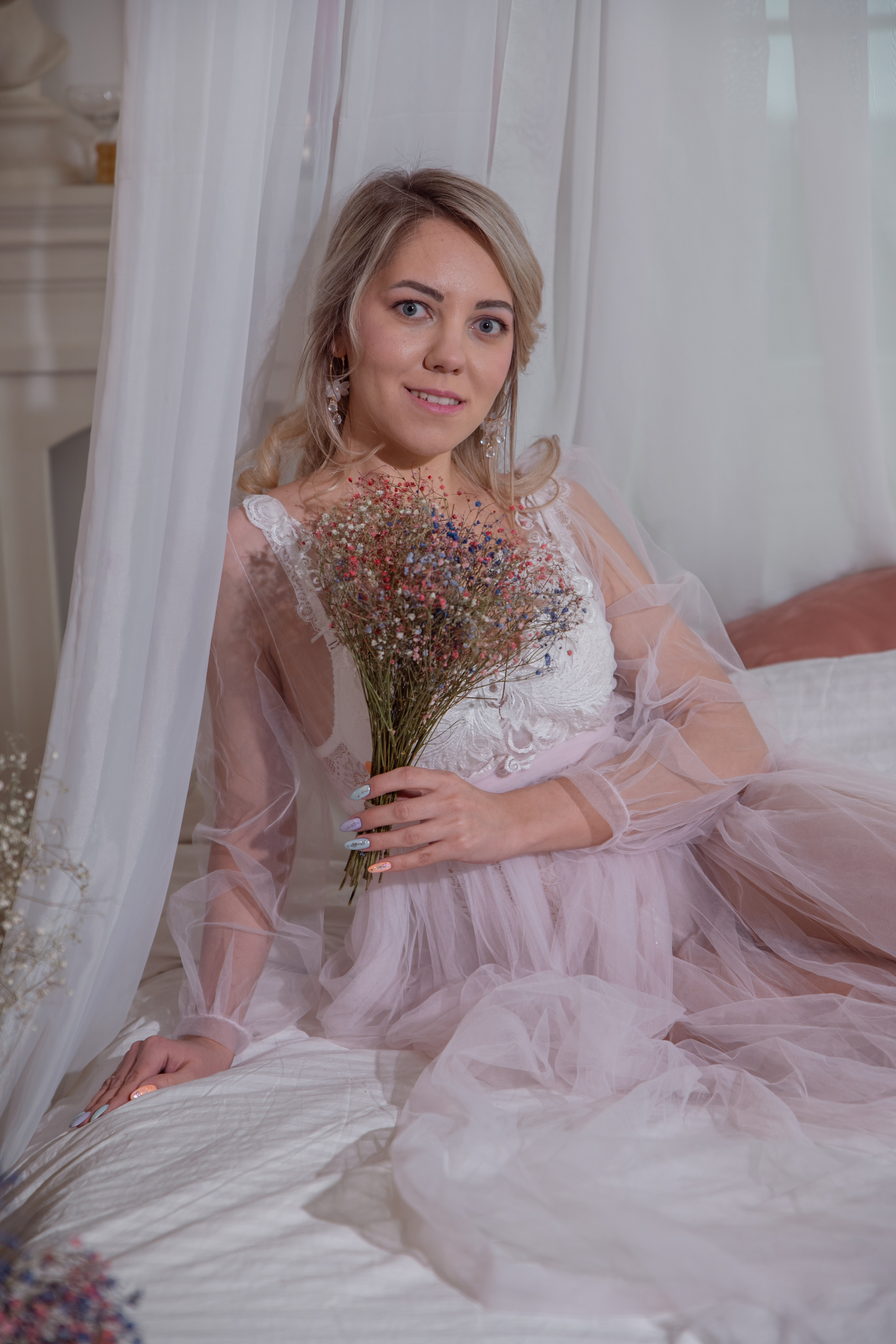 АЛЕНА (ФОТО ДЕНЬ С ГИПСОФИЛОЙ). Саенко Людмила Фотограф из Тулы