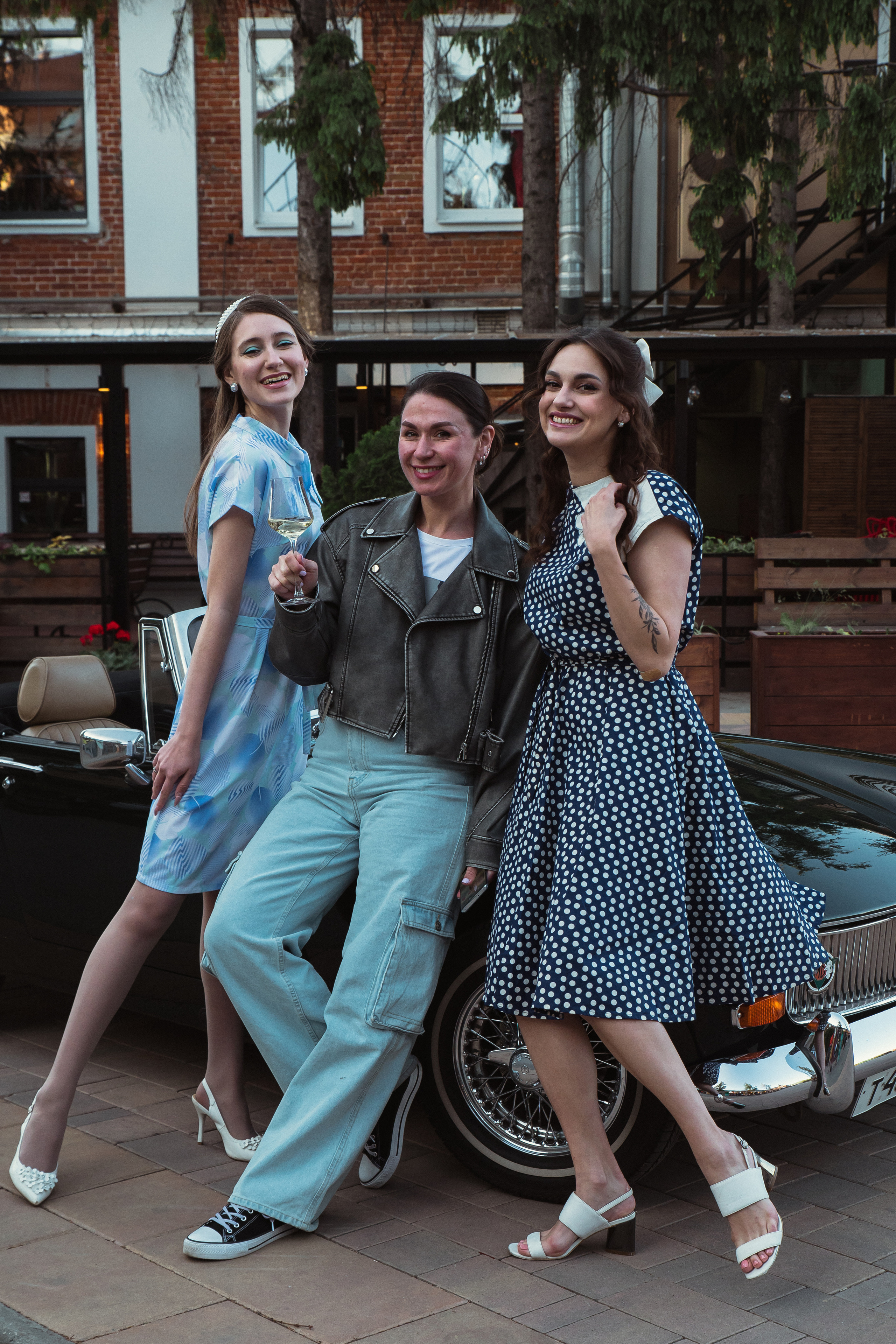 Фотосессия с ретро автомобилем. Саенко Людмила Фотограф из Тулы