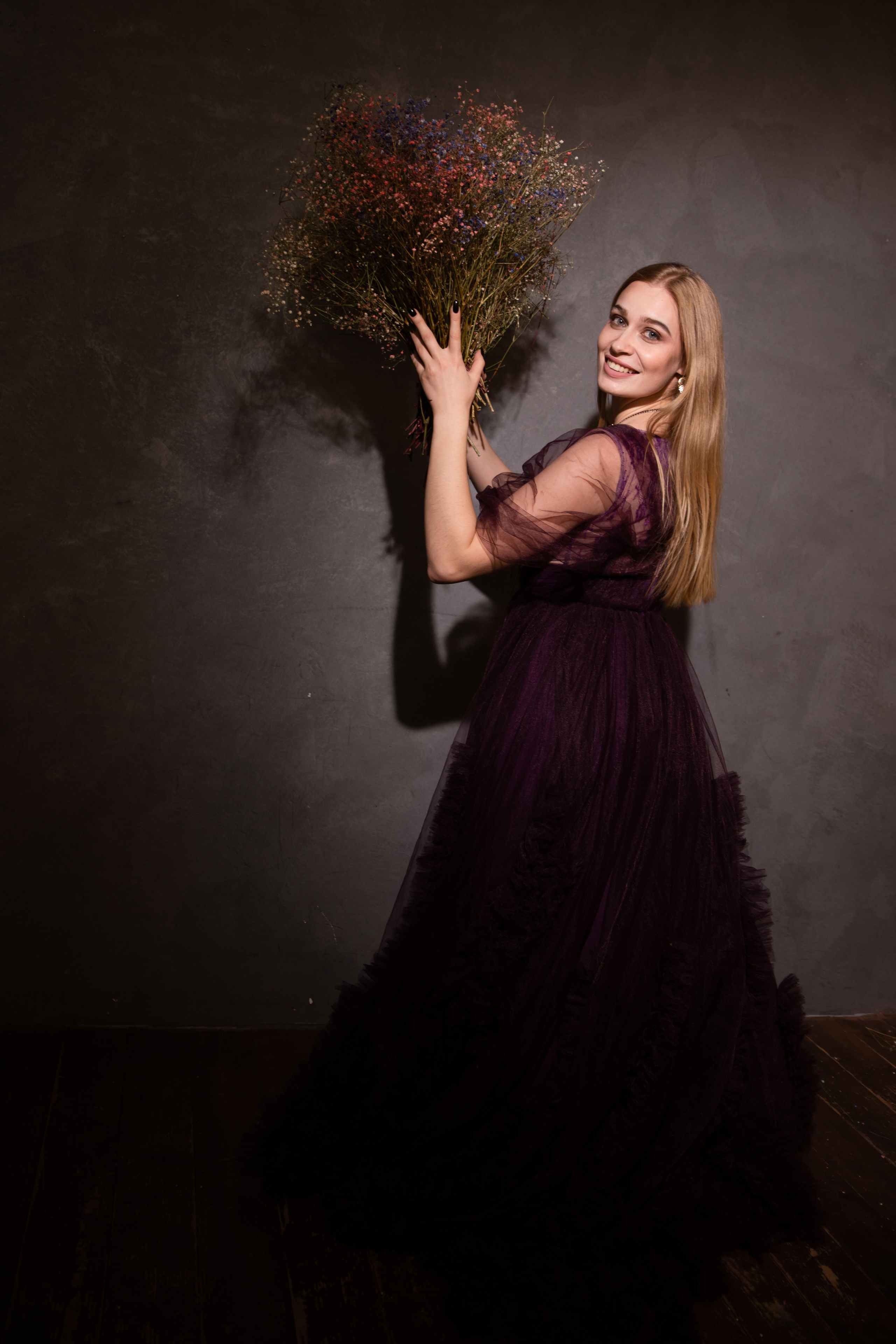 ИРИНА (ФОТО ДЕНЬ С ГИПСОФИЛОЙ). Саенко Людмила Фотограф из Тулы