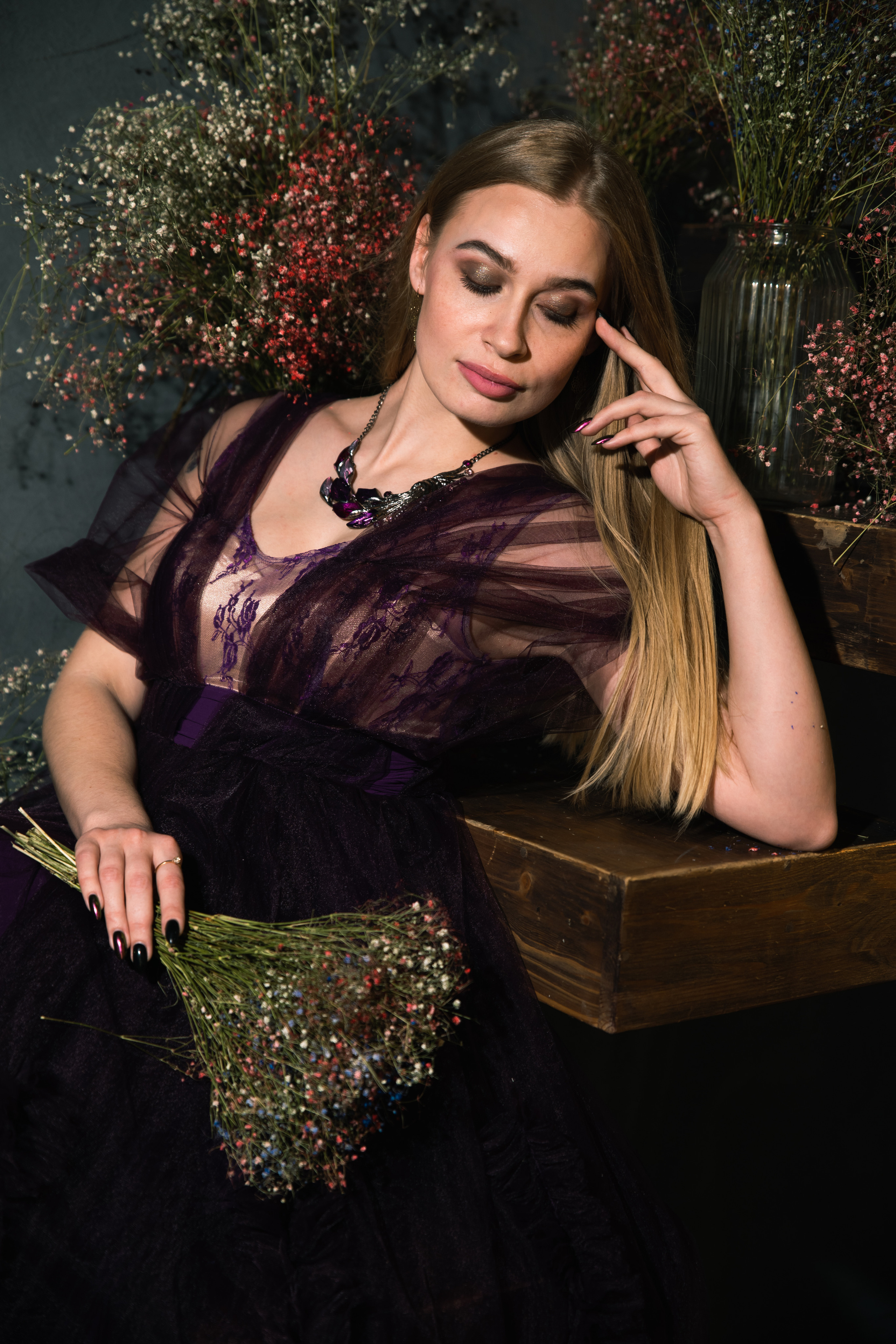 ИРИНА (ФОТО ДЕНЬ С ГИПСОФИЛОЙ). Саенко Людмила Фотограф из Тулы