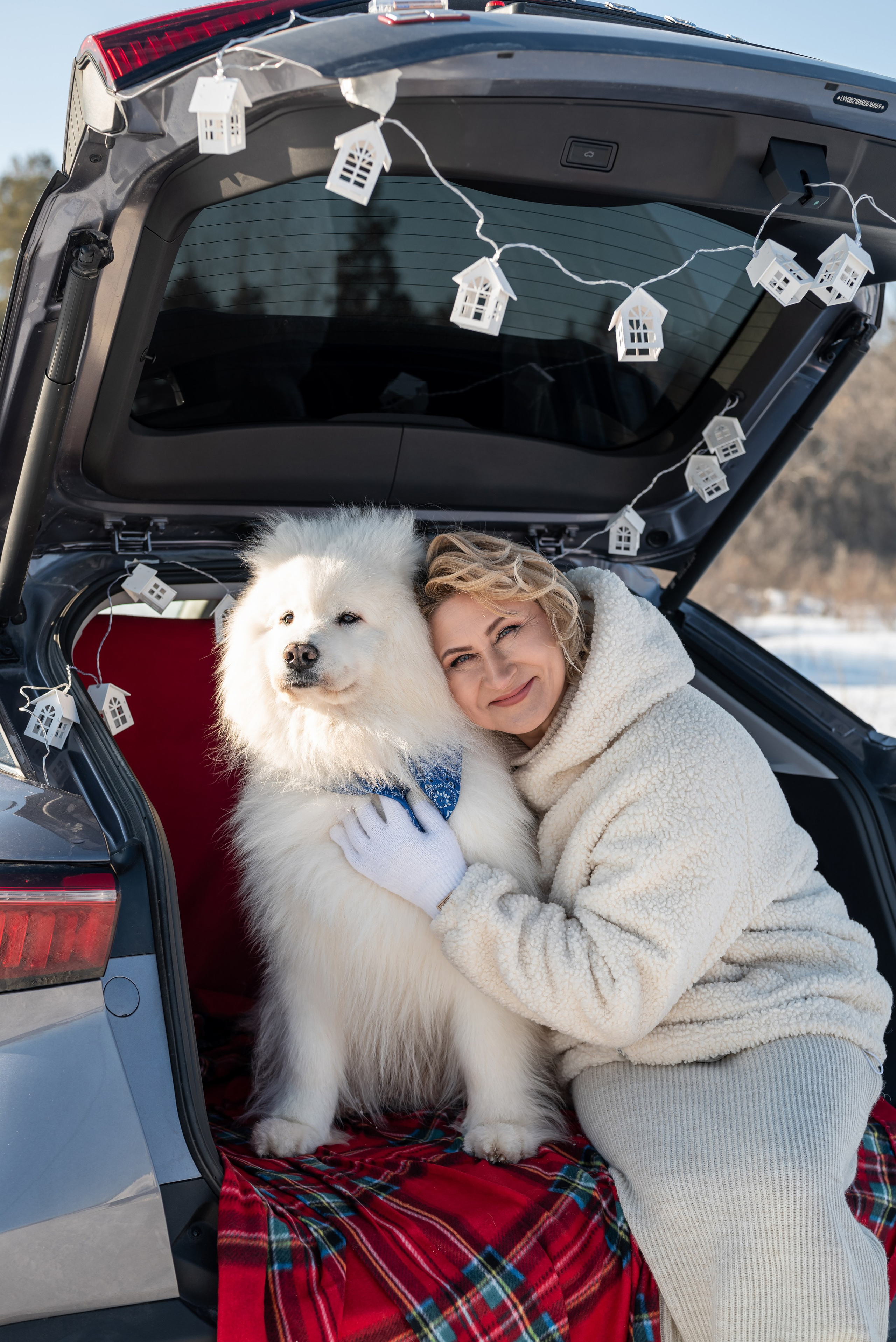 Фотопроект с Платоном и машиной на улице. Фотограф в городе Салават