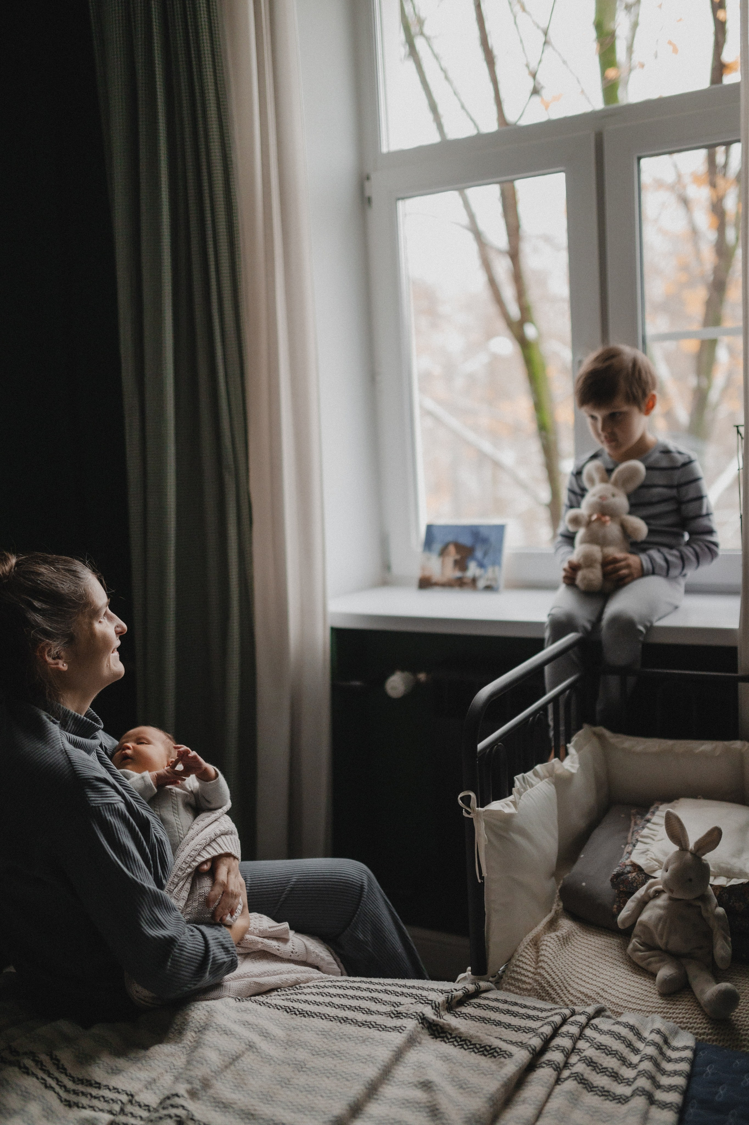 Дима, Нелли, Марк, Нина и Кира дома. Семейный и свадебный lifestyle-фотограф в Москве Мария Петрова