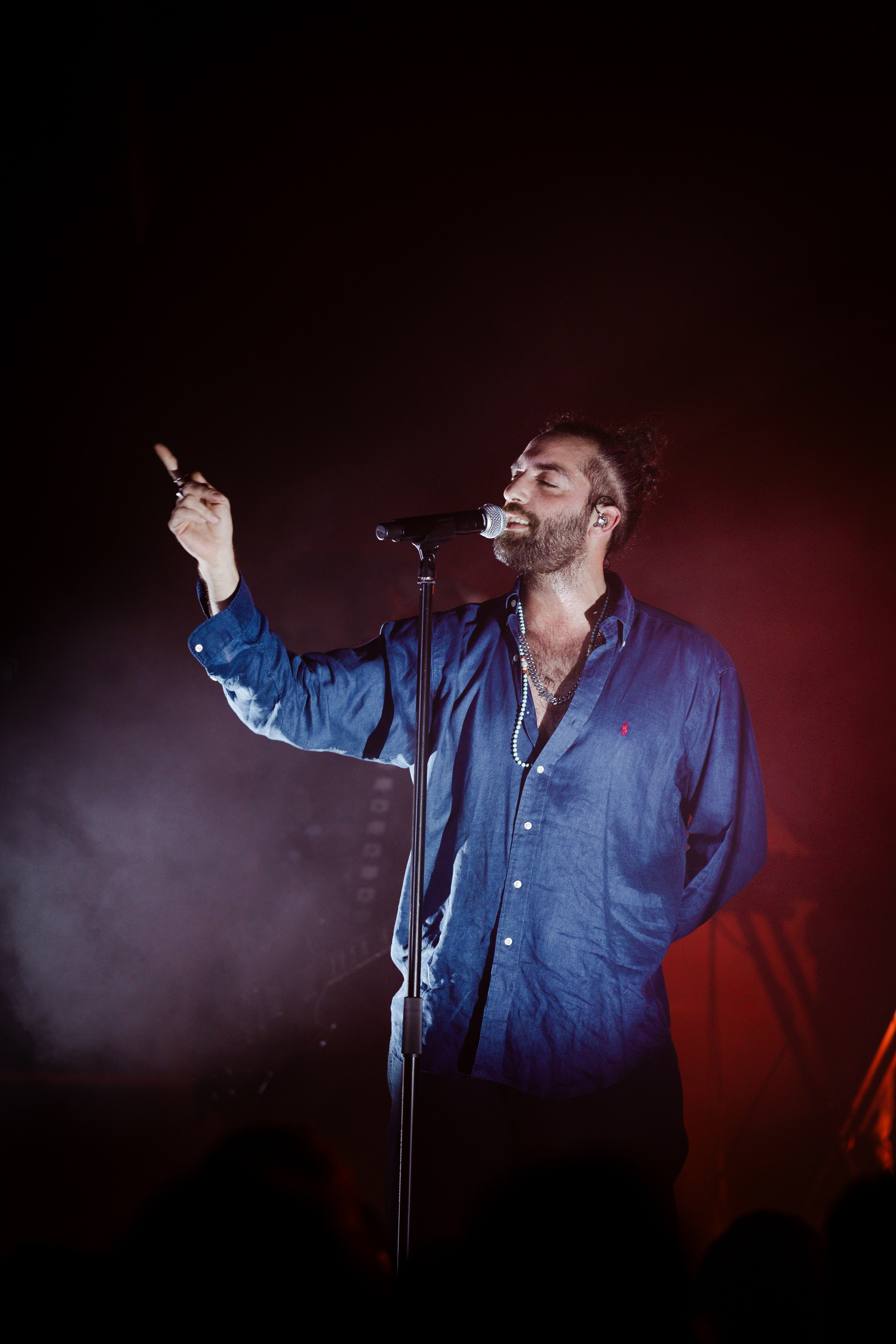 Shows. Noam Paradise Photographer