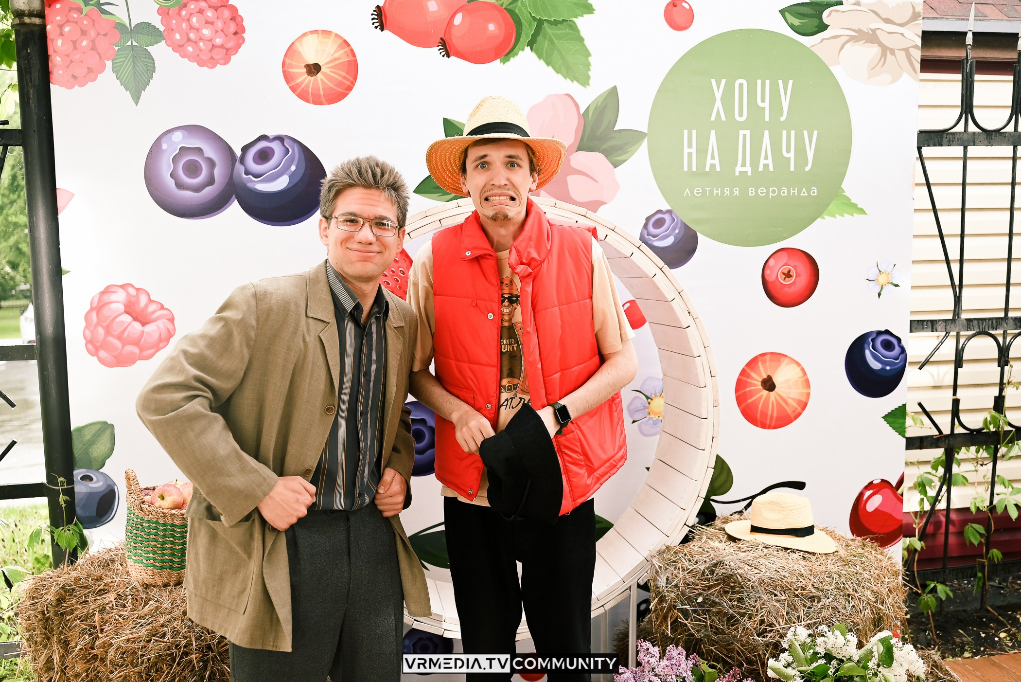 Ресторан «Volna»: Открытия летней веранды «Хочу на дачу»