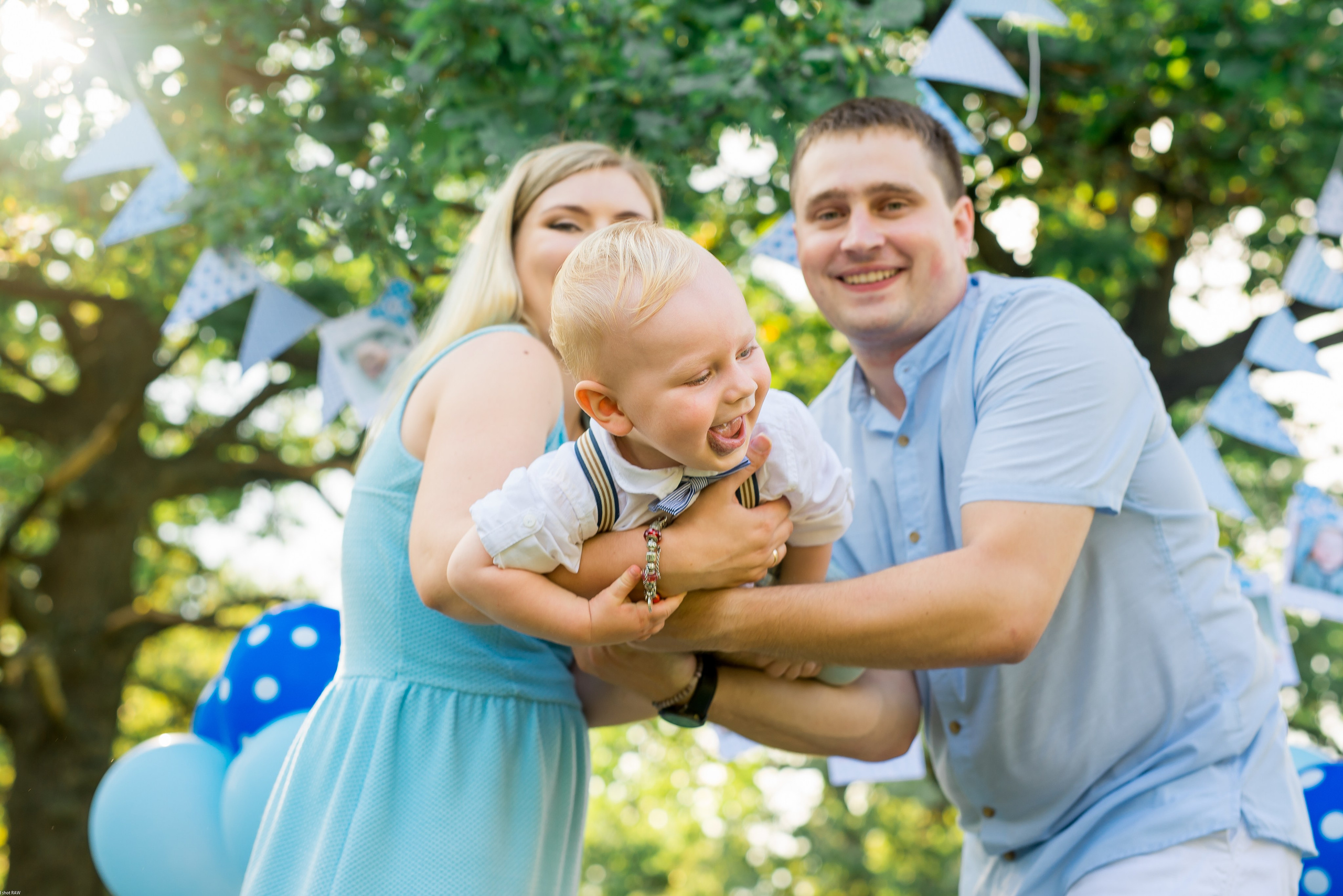 Вова, Маша и маленький Серёжа. Свадебный фотограф в Рязани Вагнер Владимир