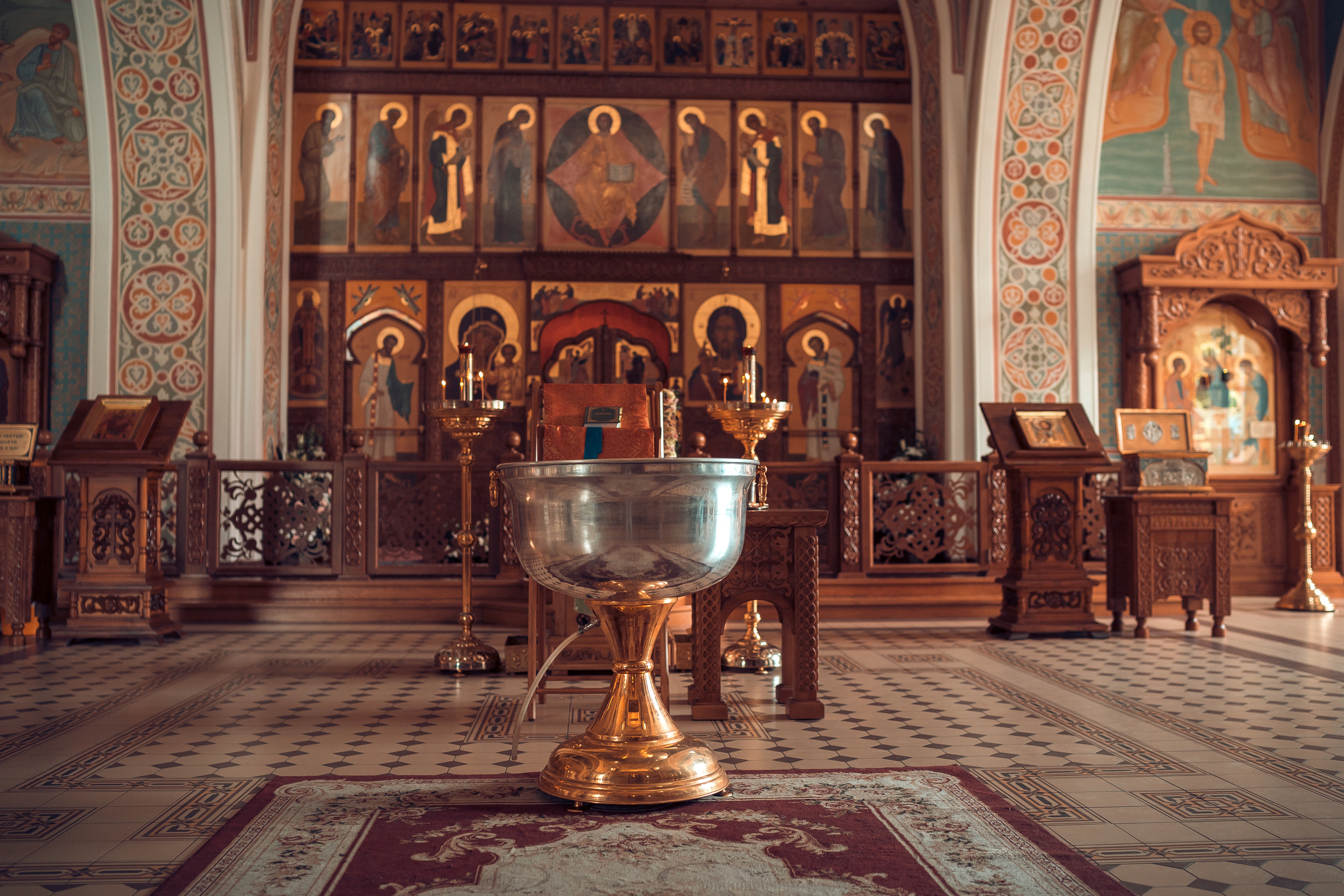 Храмы и церкви в Красноярске и Красноярском крае. Фотограф на Крещение и Венчание в Красноярске Рамазанова Юлия