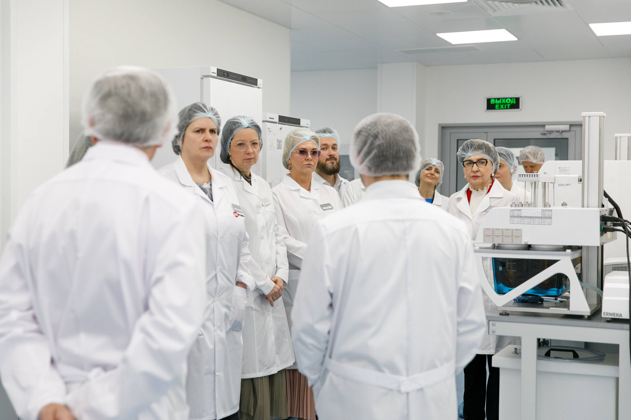 Экскурсия на Велфарм-М. Медиатека Группы компаний «Велфарм»