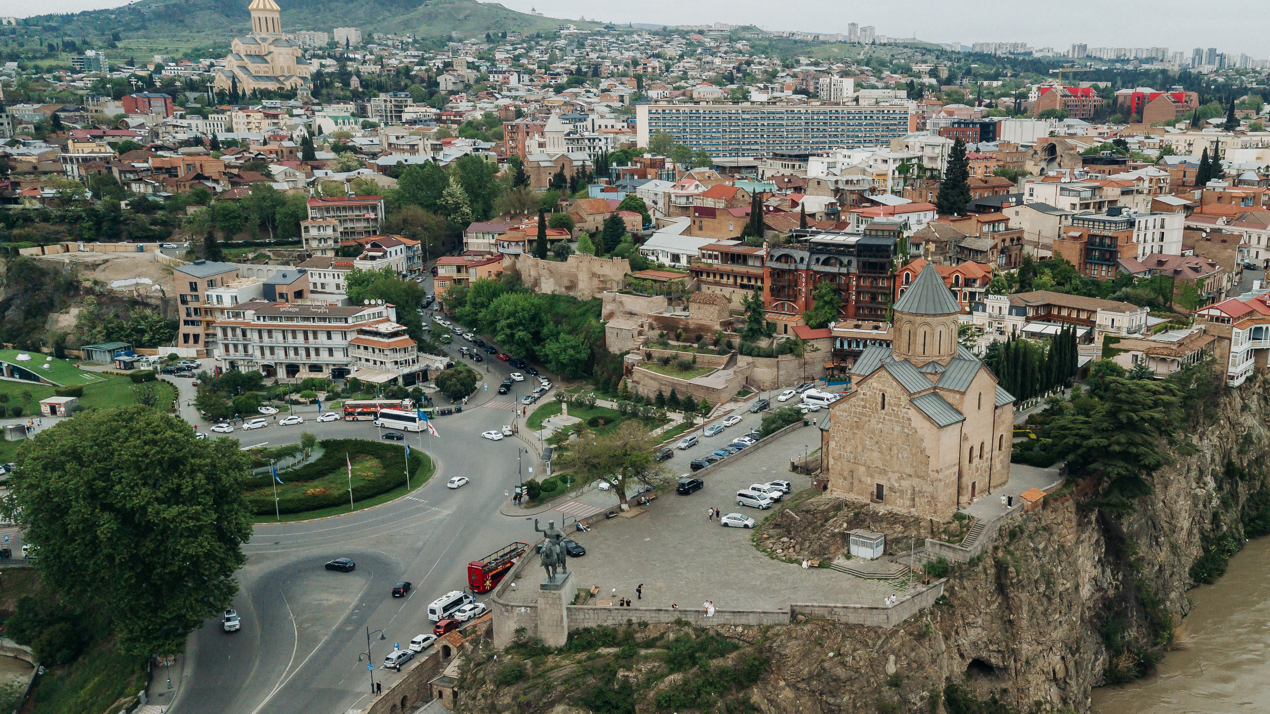 Аэросъемка в Тбилиси и Батуми. Профессиональный фотограф в Спб и Москве Пётр Летуновский