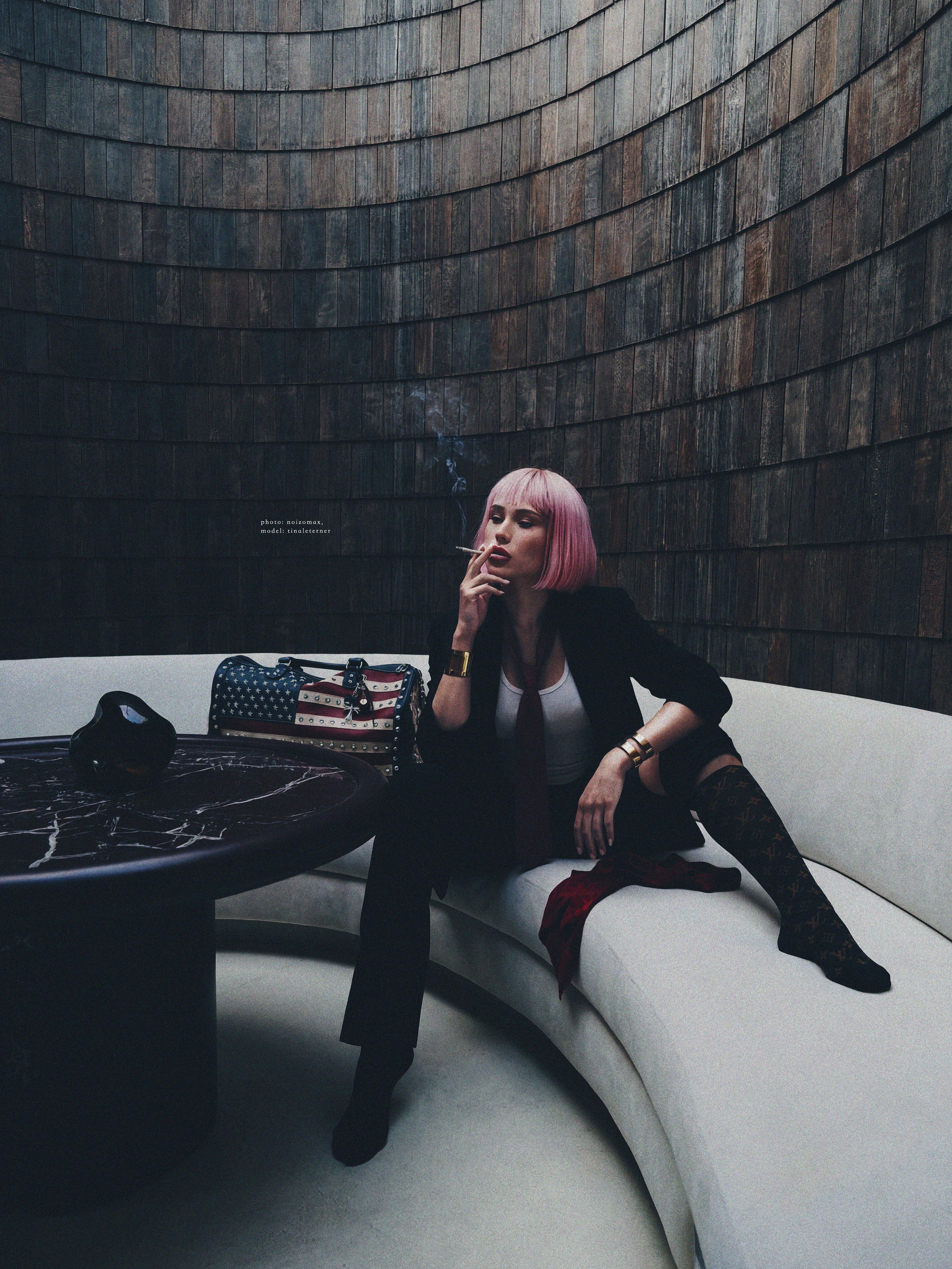 AI FOR BRAND. NOIZOMAX Художественный фотограф в Дубай и по всему Миру