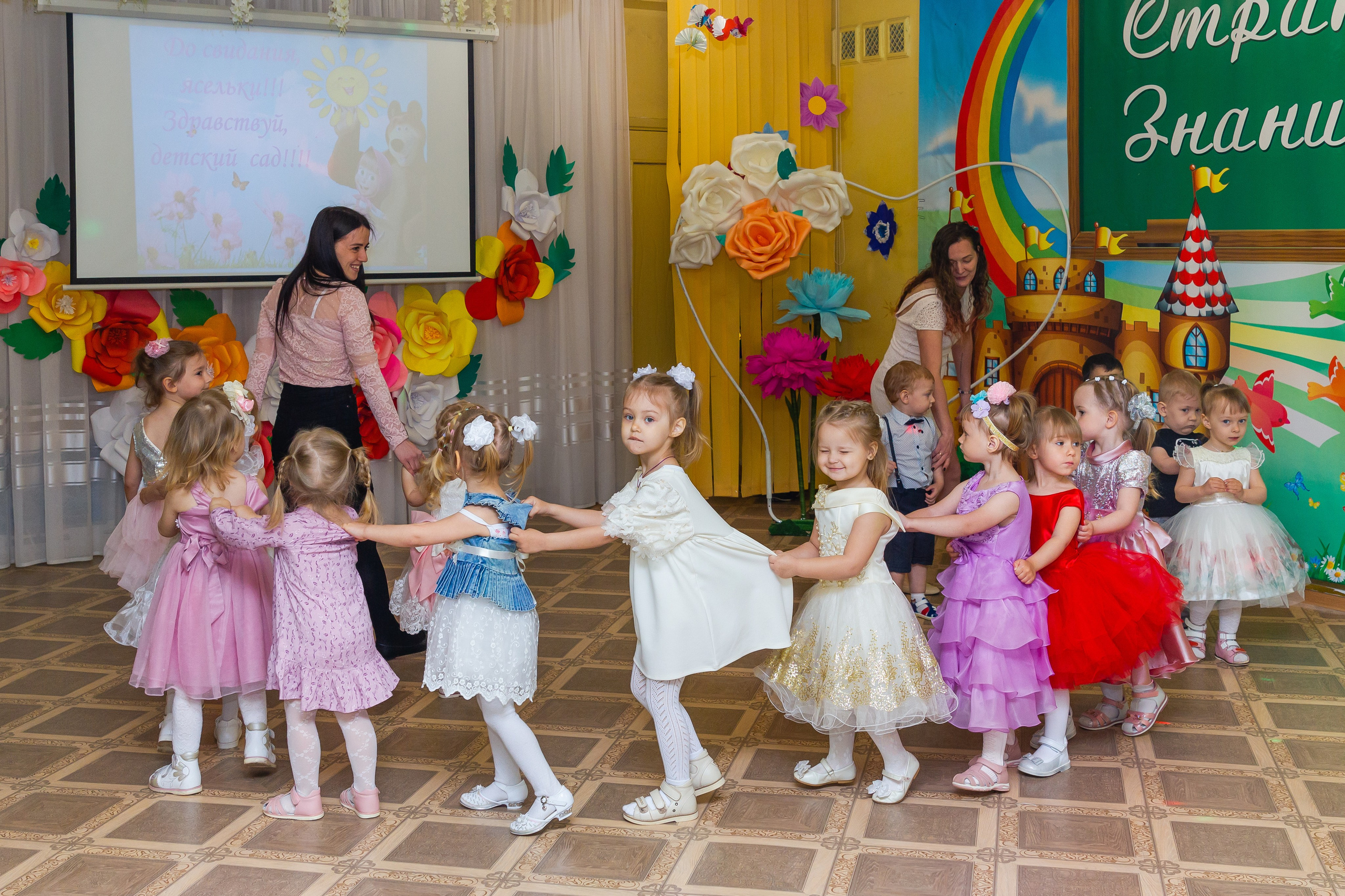 Утренник в яслях. Фотограф в Волгограде и Волжском Наталья Фирсова