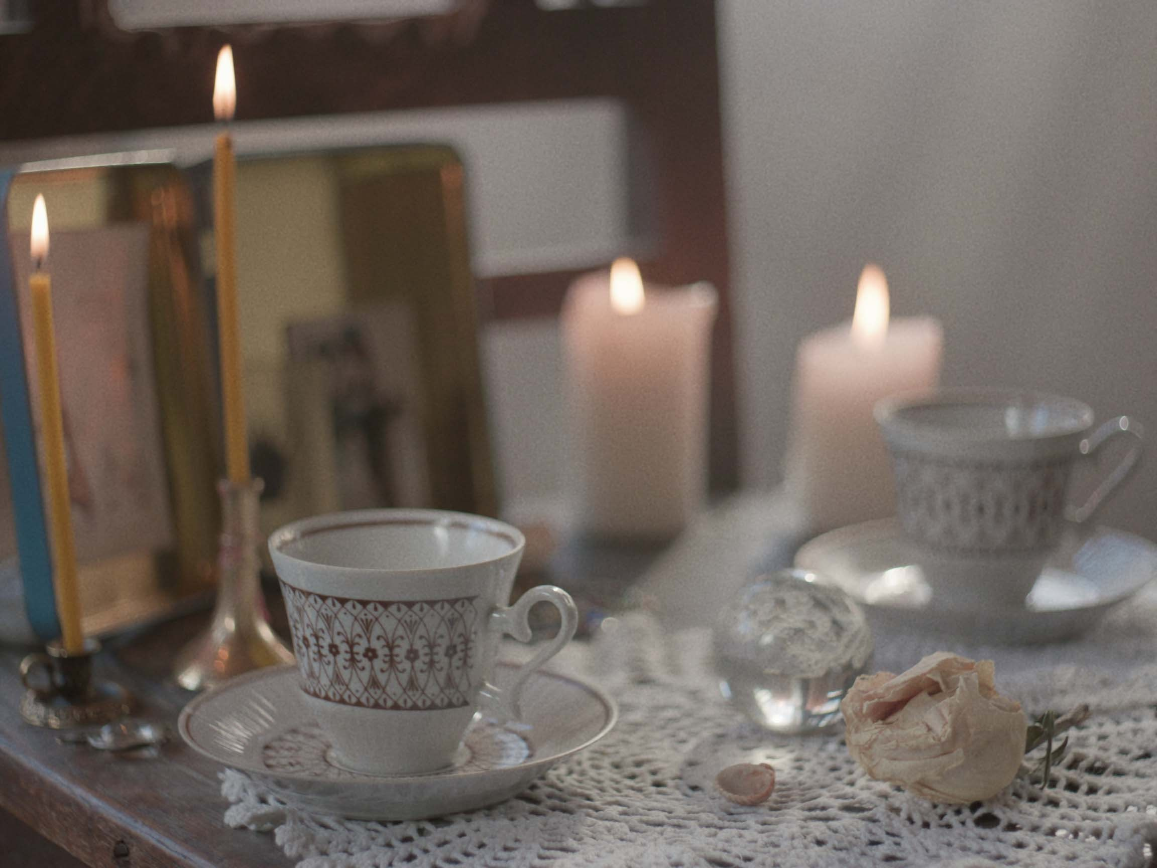 Розы Анны. Цветокоррекция видео