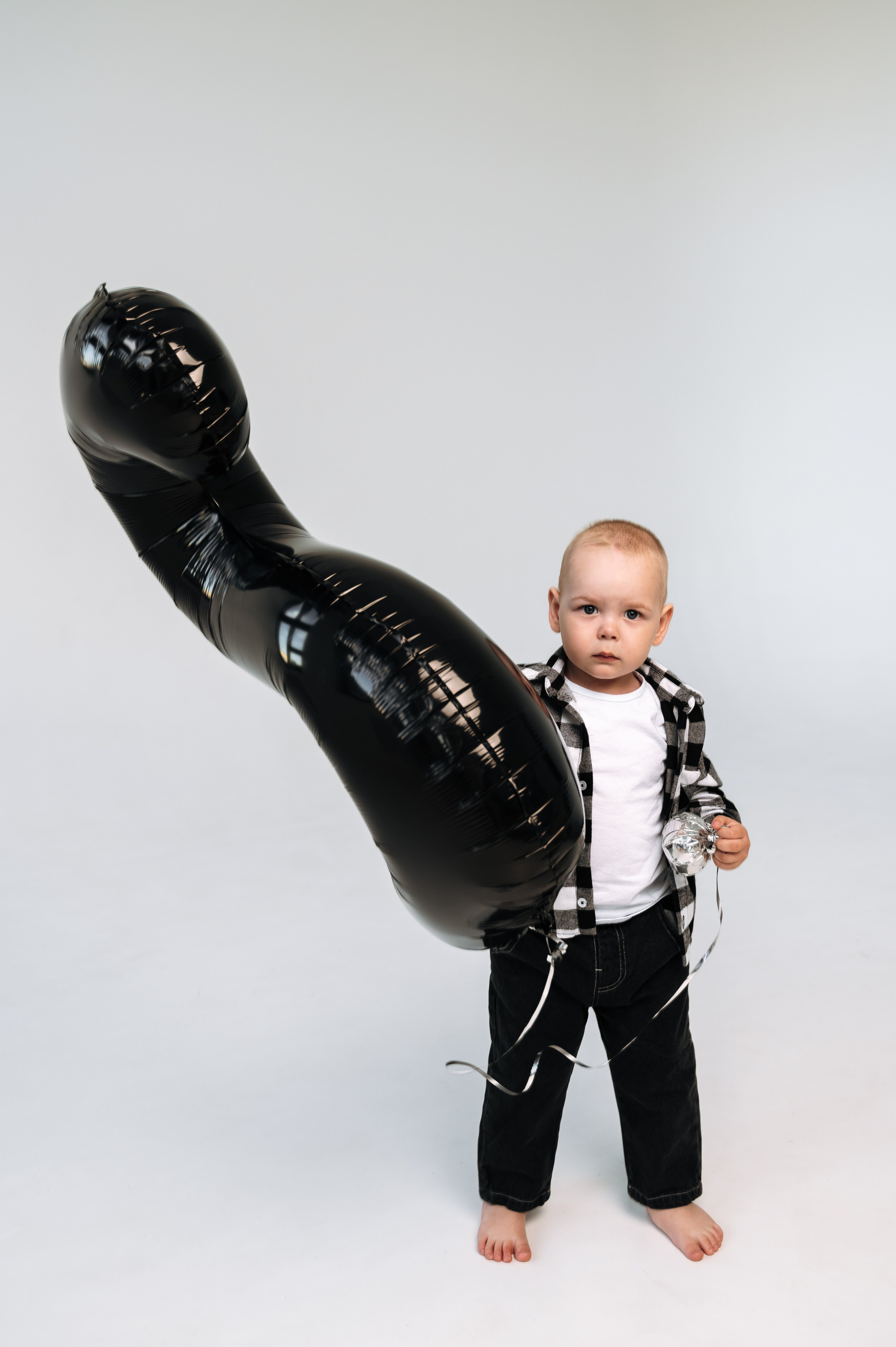 Фотосессия на день рождения мальчика 2 года. Портретный и семейный фотограф в Екатеринбурге Мария Чахеева