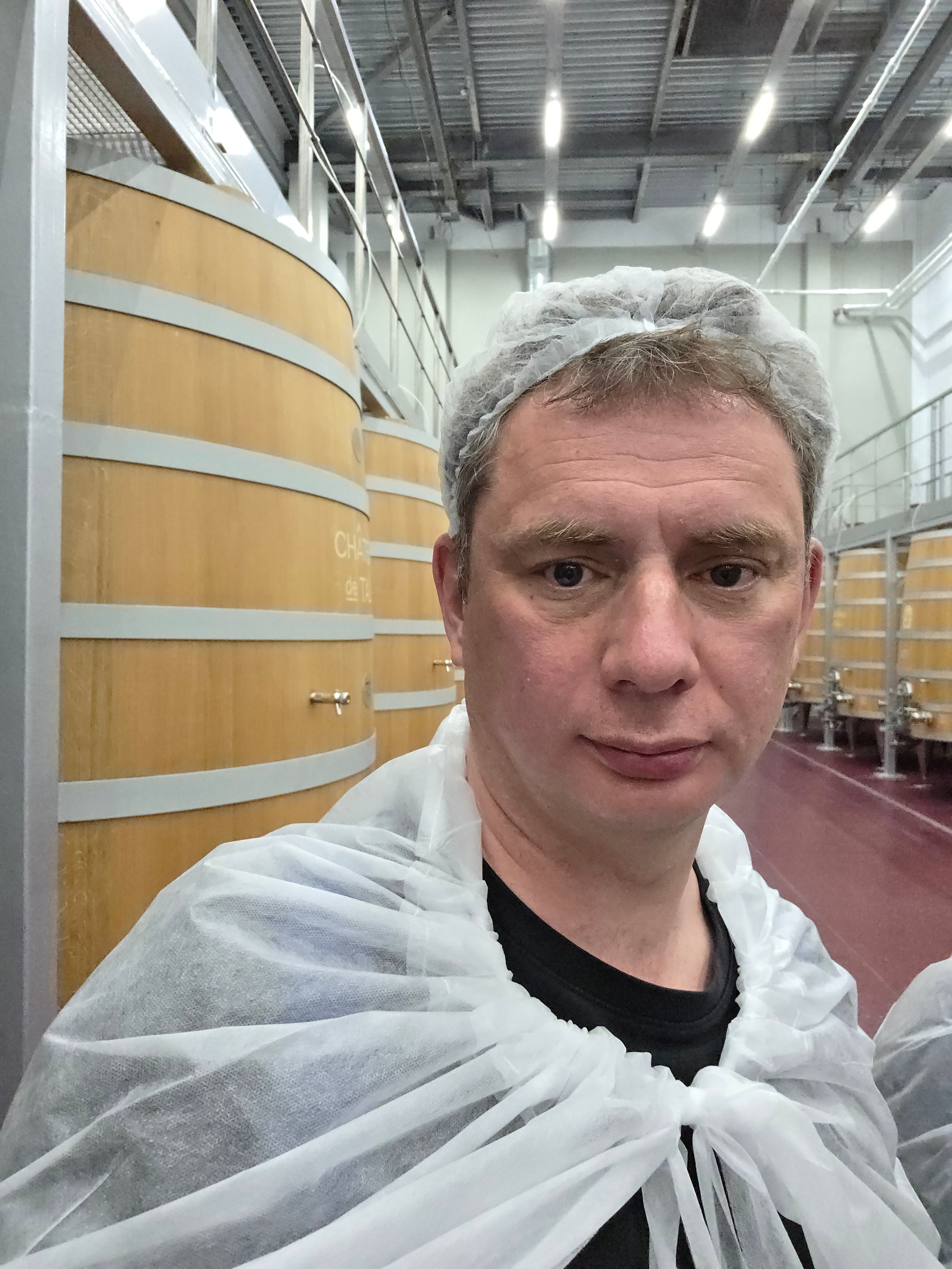 Дух всего хозяйства пропитан Францией. Вина, рецепты, интерьеры - очень многое привезено из Франции