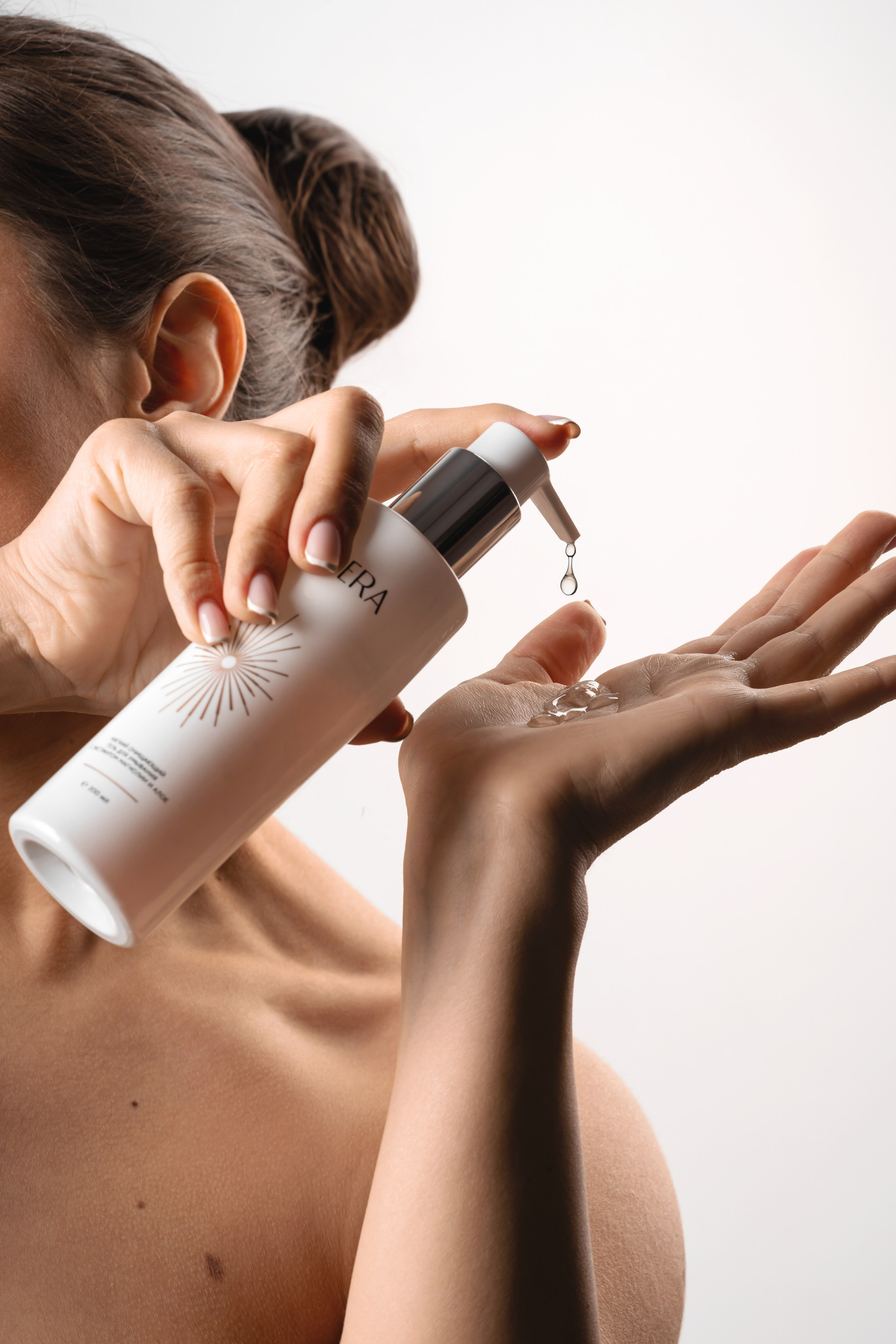 Katriera, с моделью. Екатерина Лементуева фуд-фотограф, предметный фотограф, Новосибирск