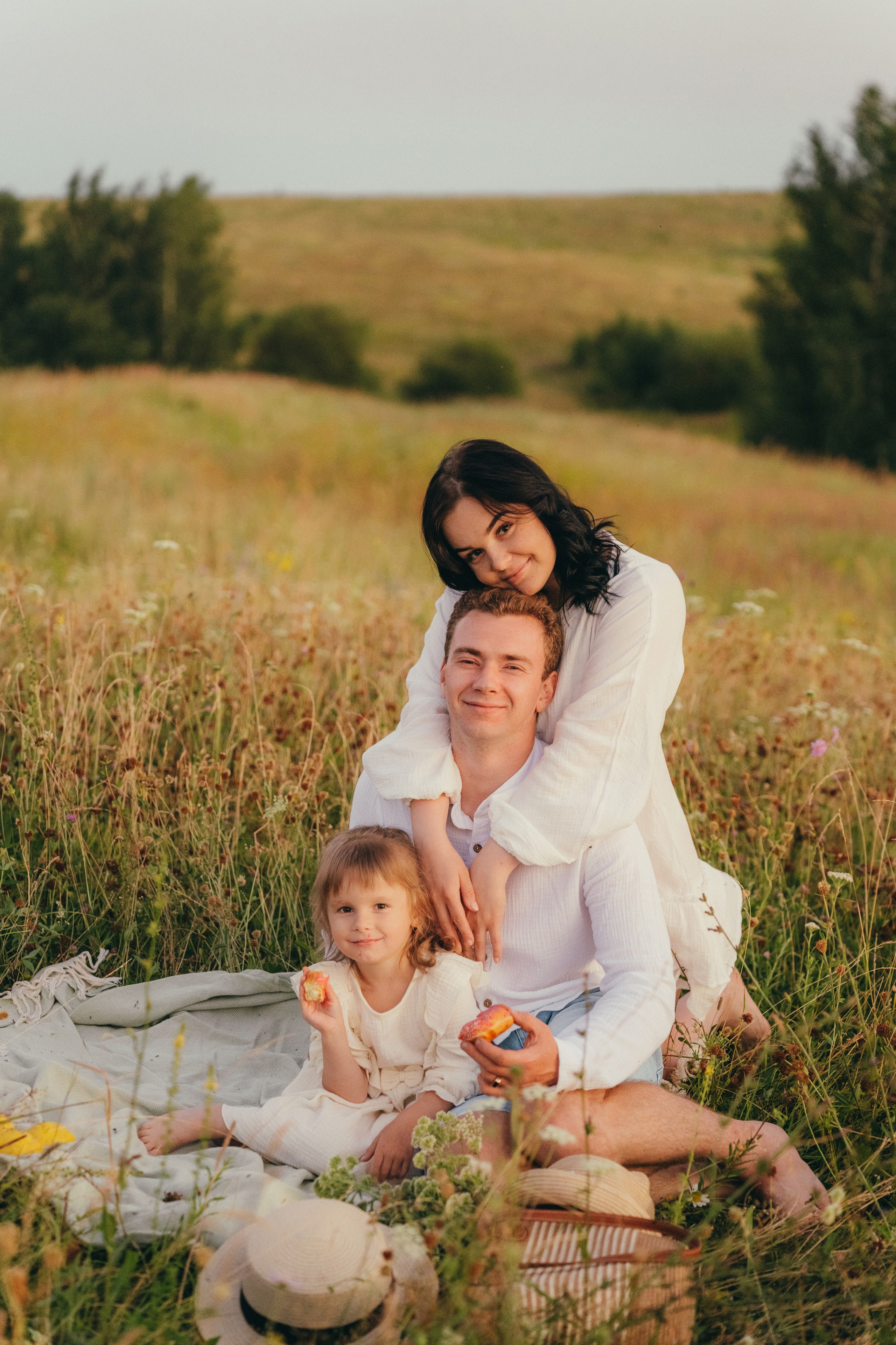 Саша, Женя и софа. Семейный фотограф • Домашние съемки в Нижнем Новгороде