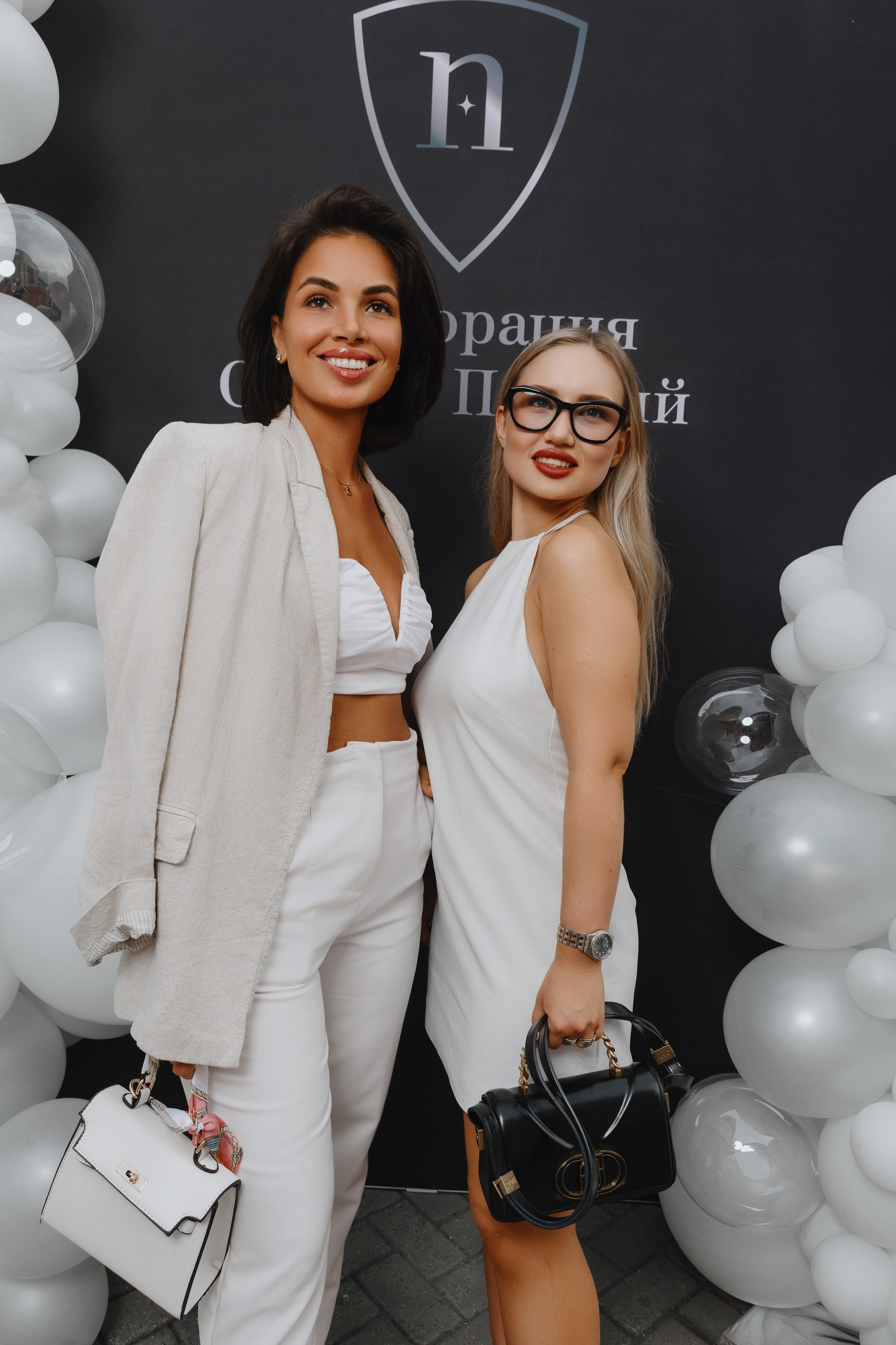 «White Party» в Ратонде Сочи. RetroChic Фото