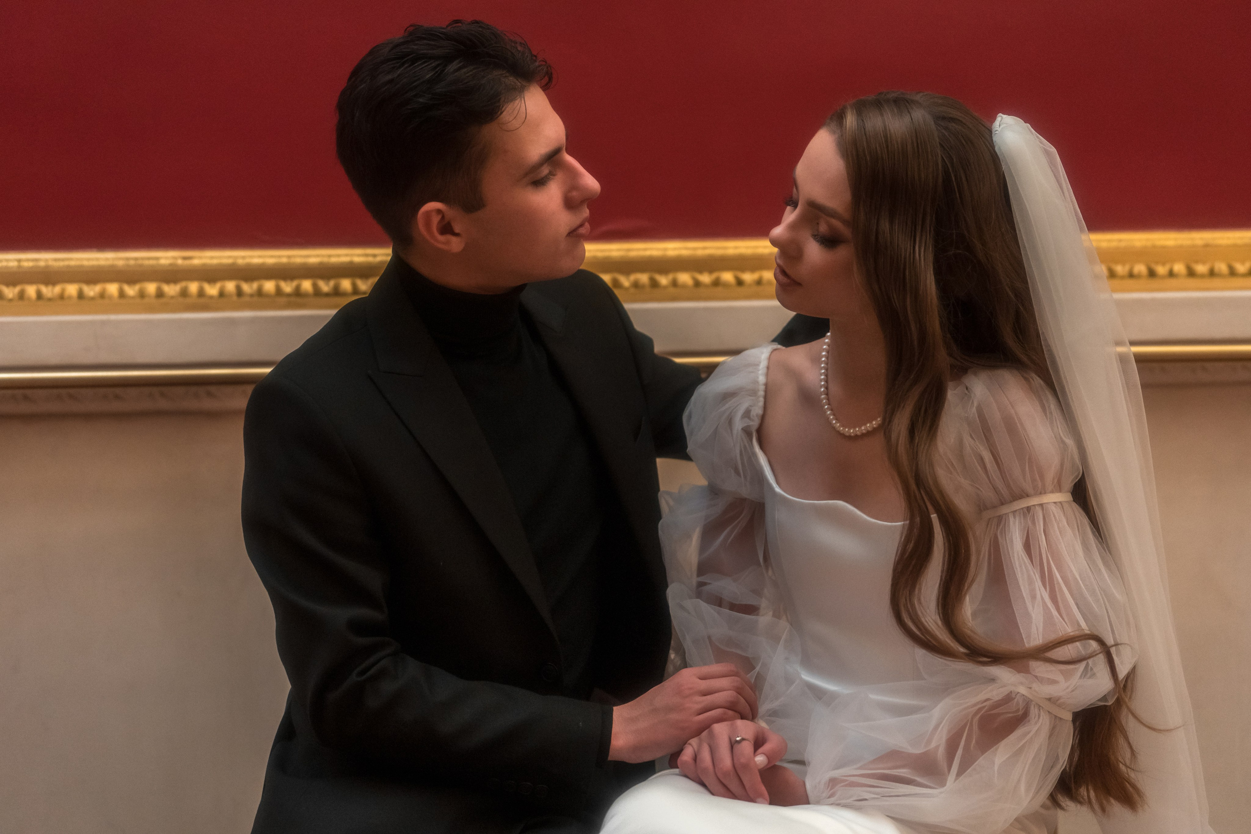 Фотосессия в Эрмитаже упрекрасно передаст Ваш стиль свадьбы!