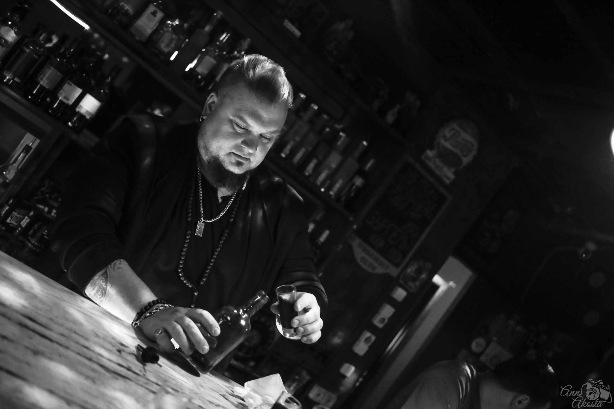 Фильм «Третья смена». Анна Акоста: фотограф в Санкт-Петербурге и Таганроге