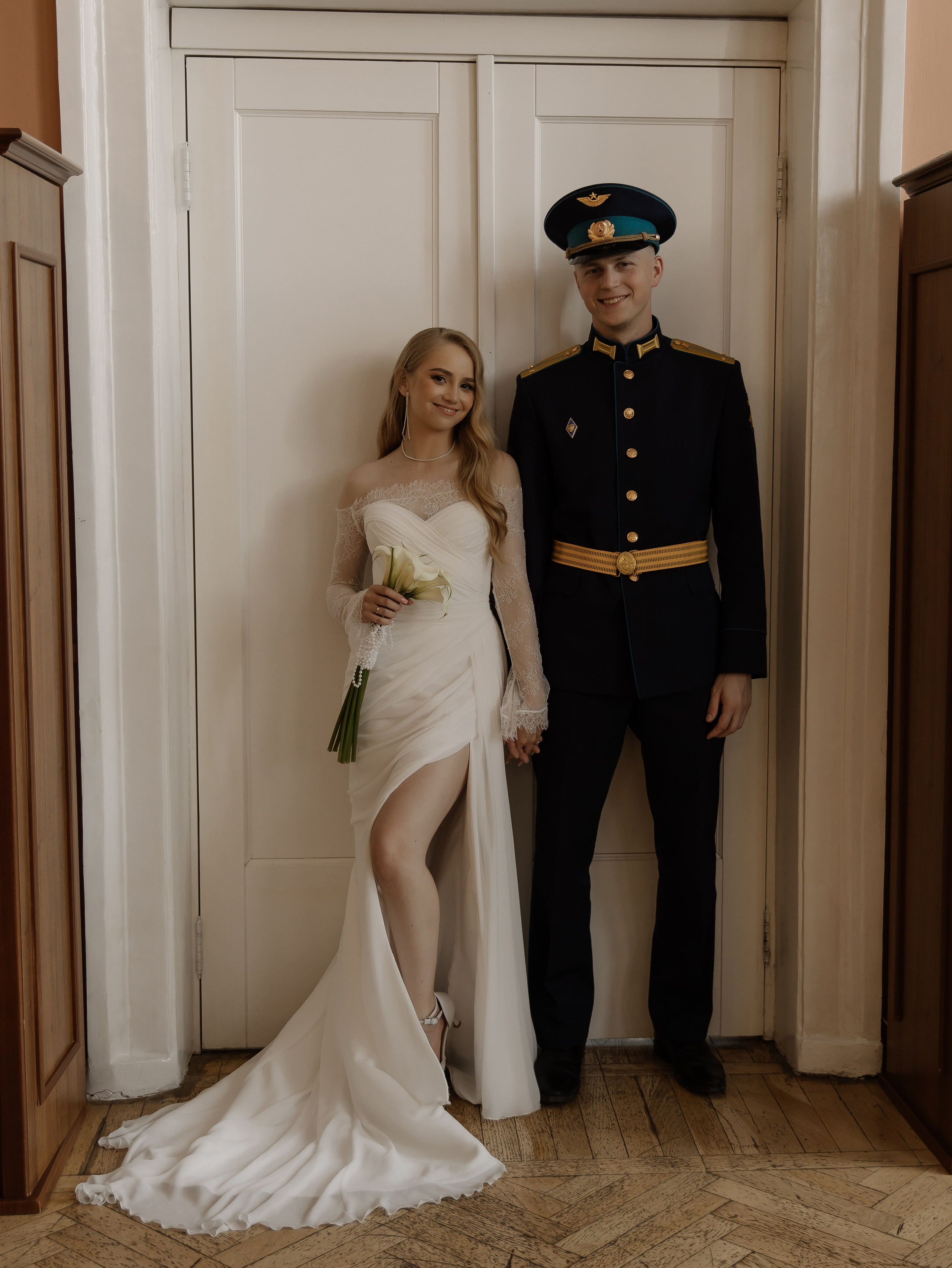 Михаил и Алена фотосессия в Библиотеке. СВАДЕБНЫЙ ФОТОГРАФ ЧЕЛЯБИНСК