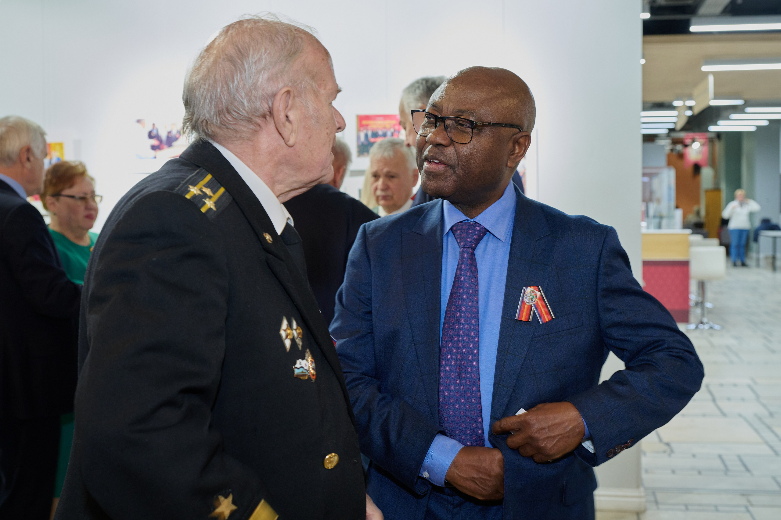 20 лет союзу ветеранов Анголы. Фотограф Роман Адлер