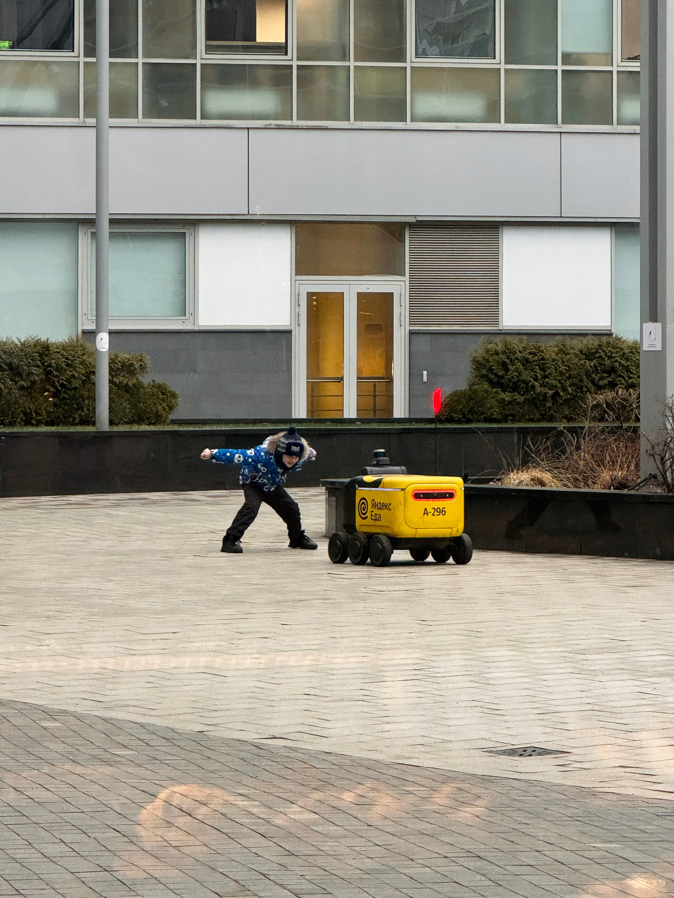 Фотопоток. Проект «Фотокладовка»: блог уличной фотографии в формате street photo