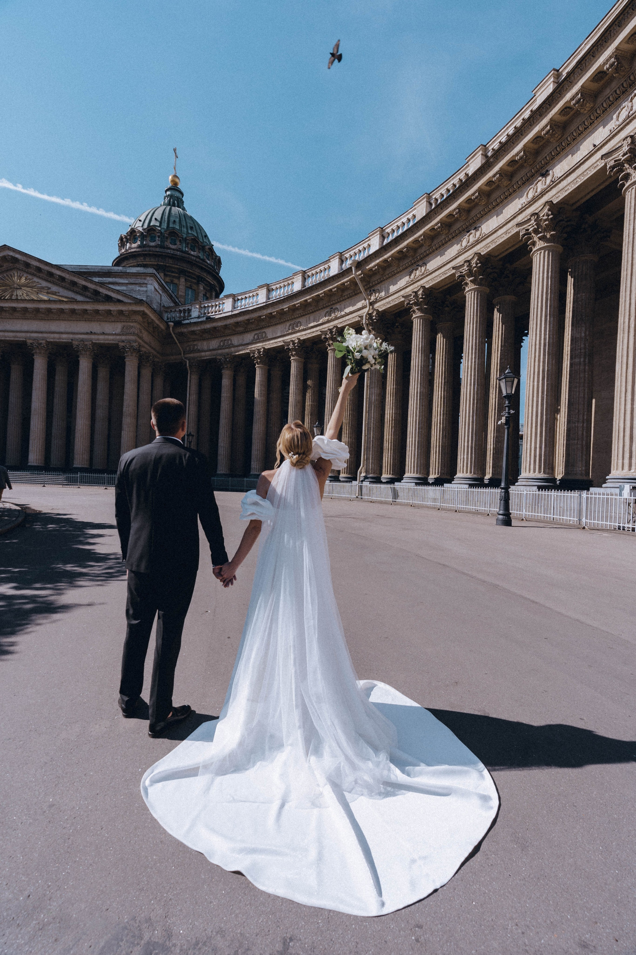 СВАДЕНБНАЯ СЬЕМКА НА КАТЕРЕ ПО КАНАЛАМ САНКТ-ПЕТЕРБУРГА И В АКВАТОРИИ НЕВЫ. Профессиональный фотограф, Санкт-Петербург — Виктория Богомолова