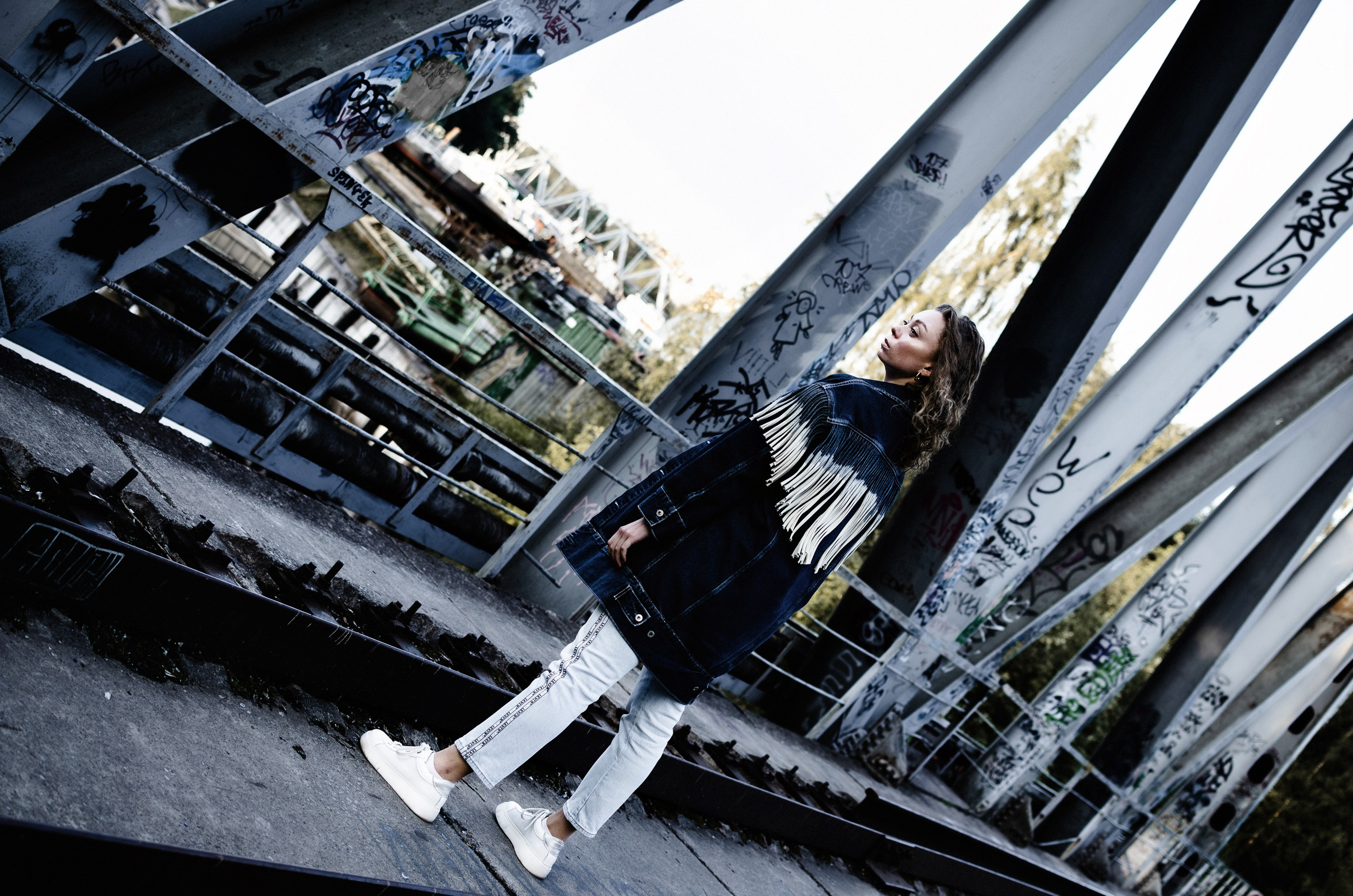 Фоторазведка новой локации. Портретный и репортажный фотограф в Санкт-Петербурге Варвара Жукова