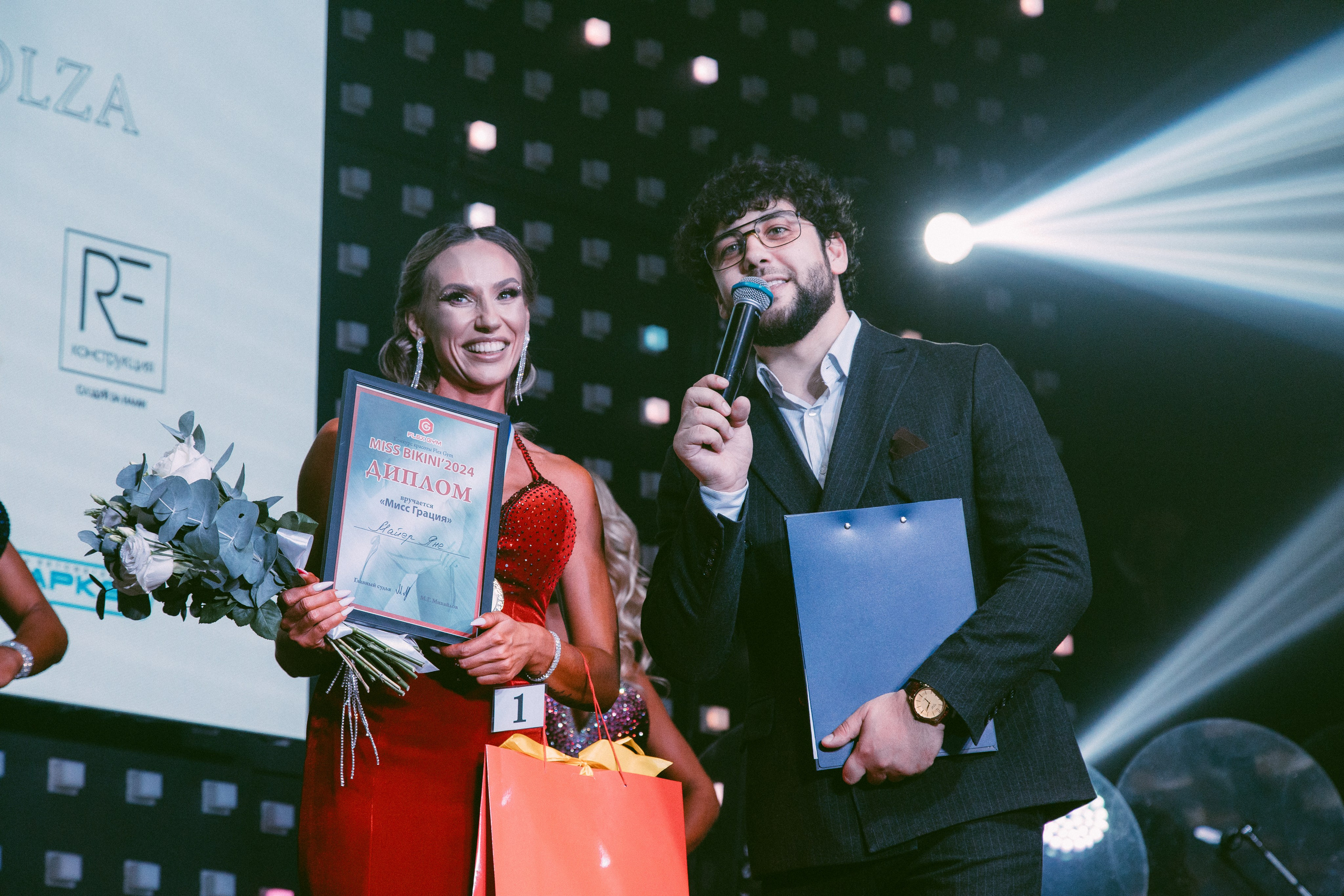 Miss Bikini Flex Gym 2024. Фотограф Семён Гнеушев