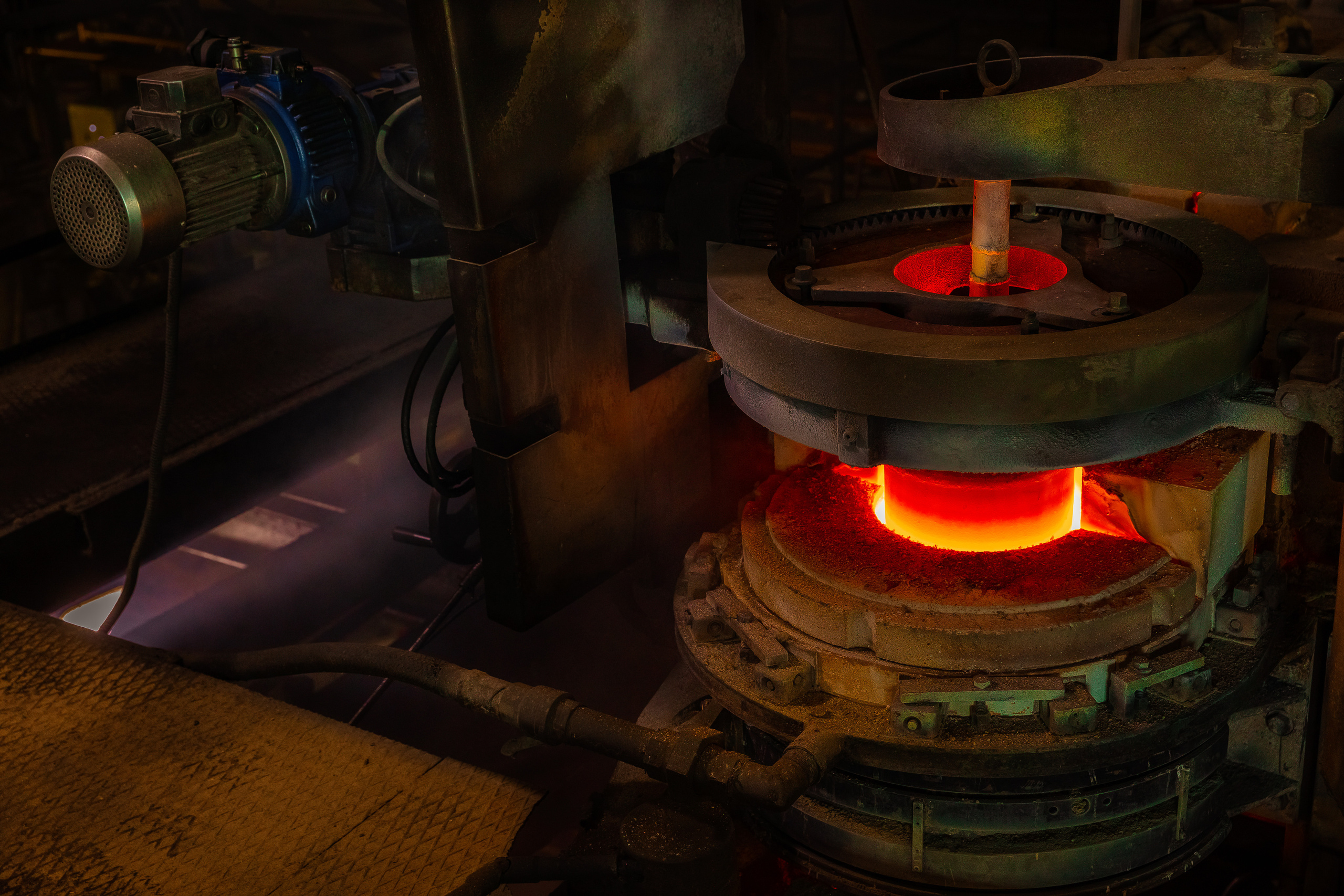 Березичский стекольный завод. Фотограф Виталий Верескун. Козельск-Калуга