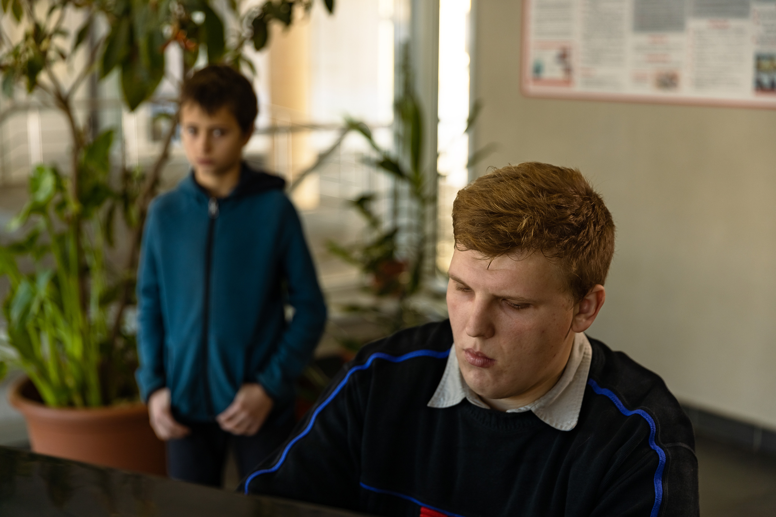 Деревенский пианист. Фотограф Виталий Верескун. Козельск-Калуга