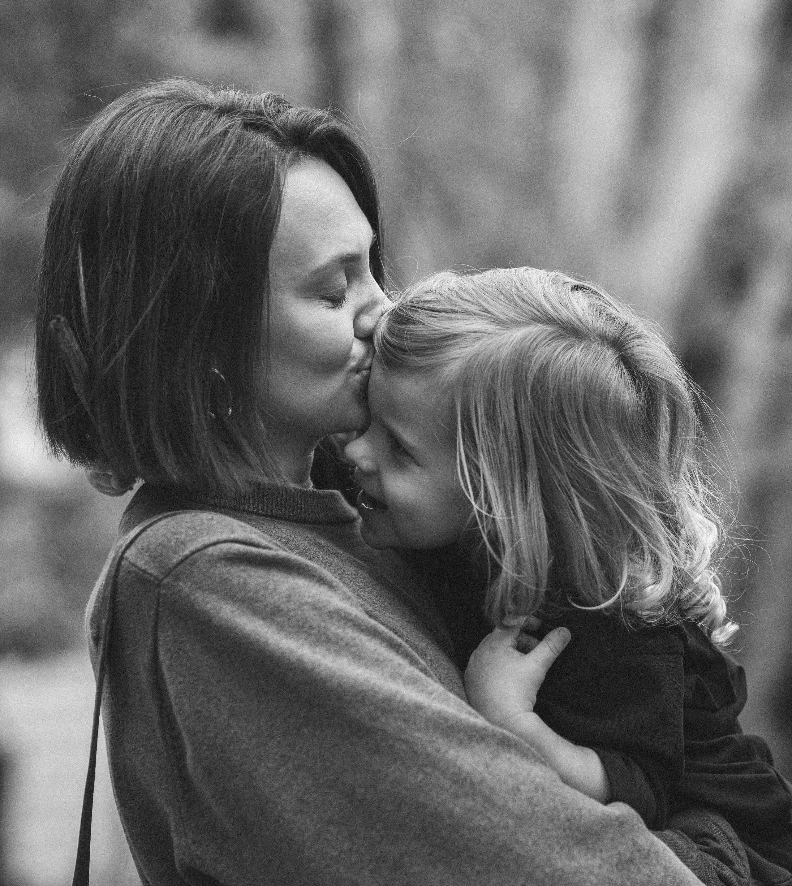 …история о прогулке в старом городе и семье. Марковы: фото, видео, кино и книги