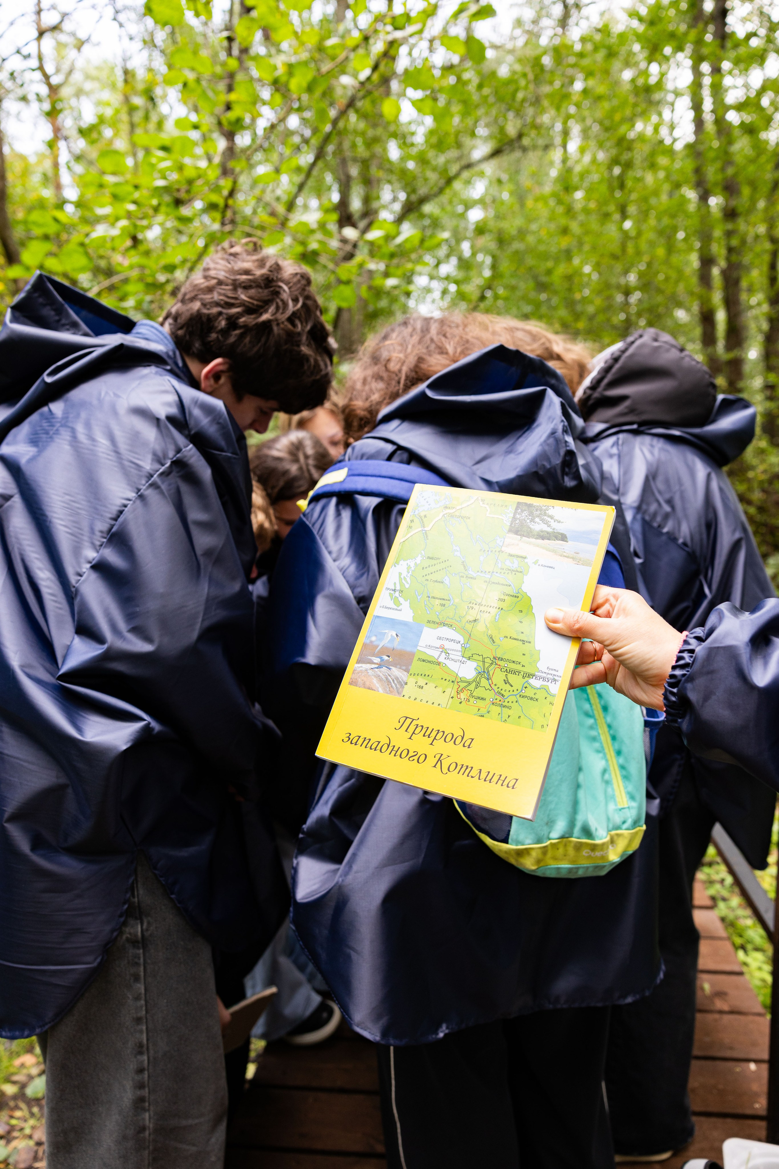 Зеленый пластик. Западный Котлин. Фотограф/видеограф в Санкт-Петербурге Динара Гольдина