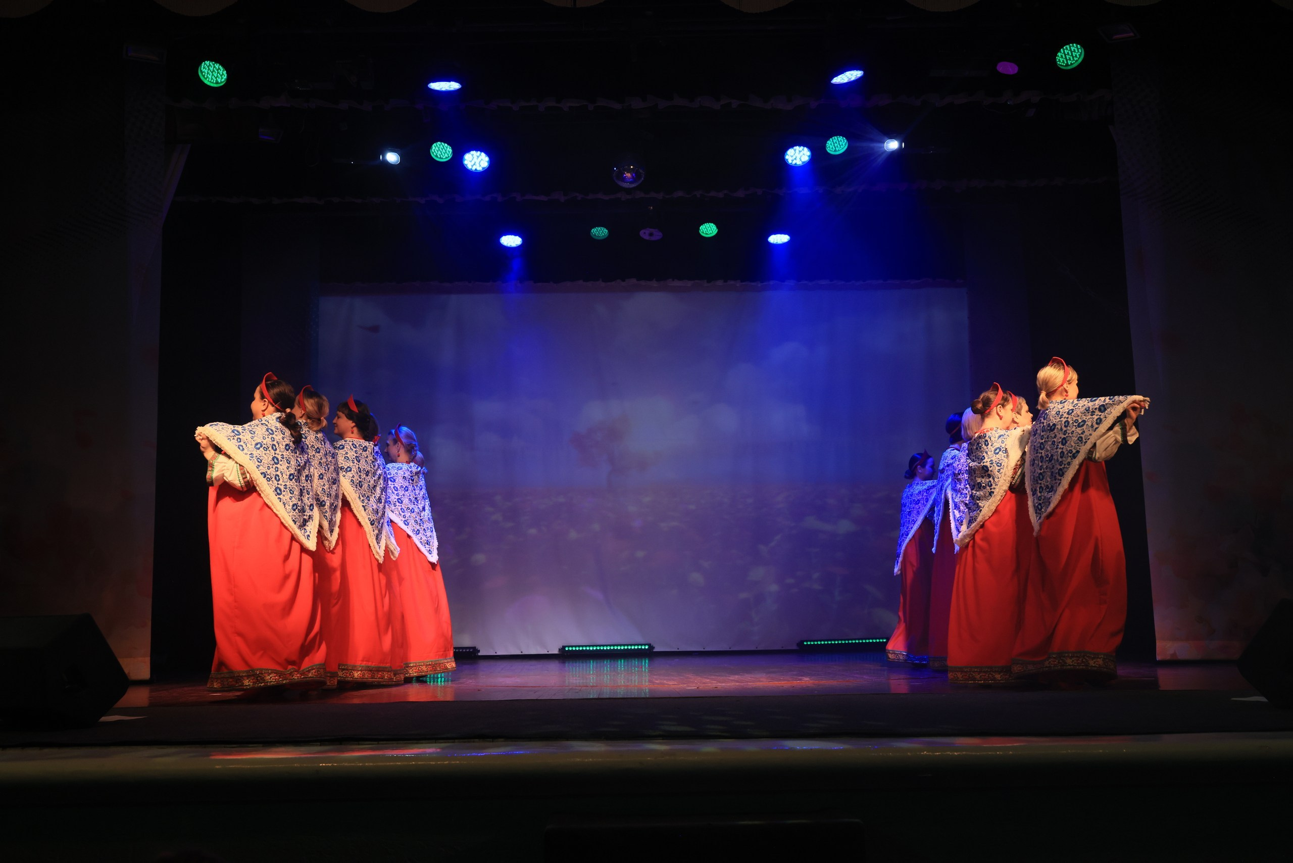 Концерт к 8 Марта в ДК «Металлург» г. Тула. Фотограф в Туле Крупский АнДРей. Фотостудия «КАДР71» в Туле