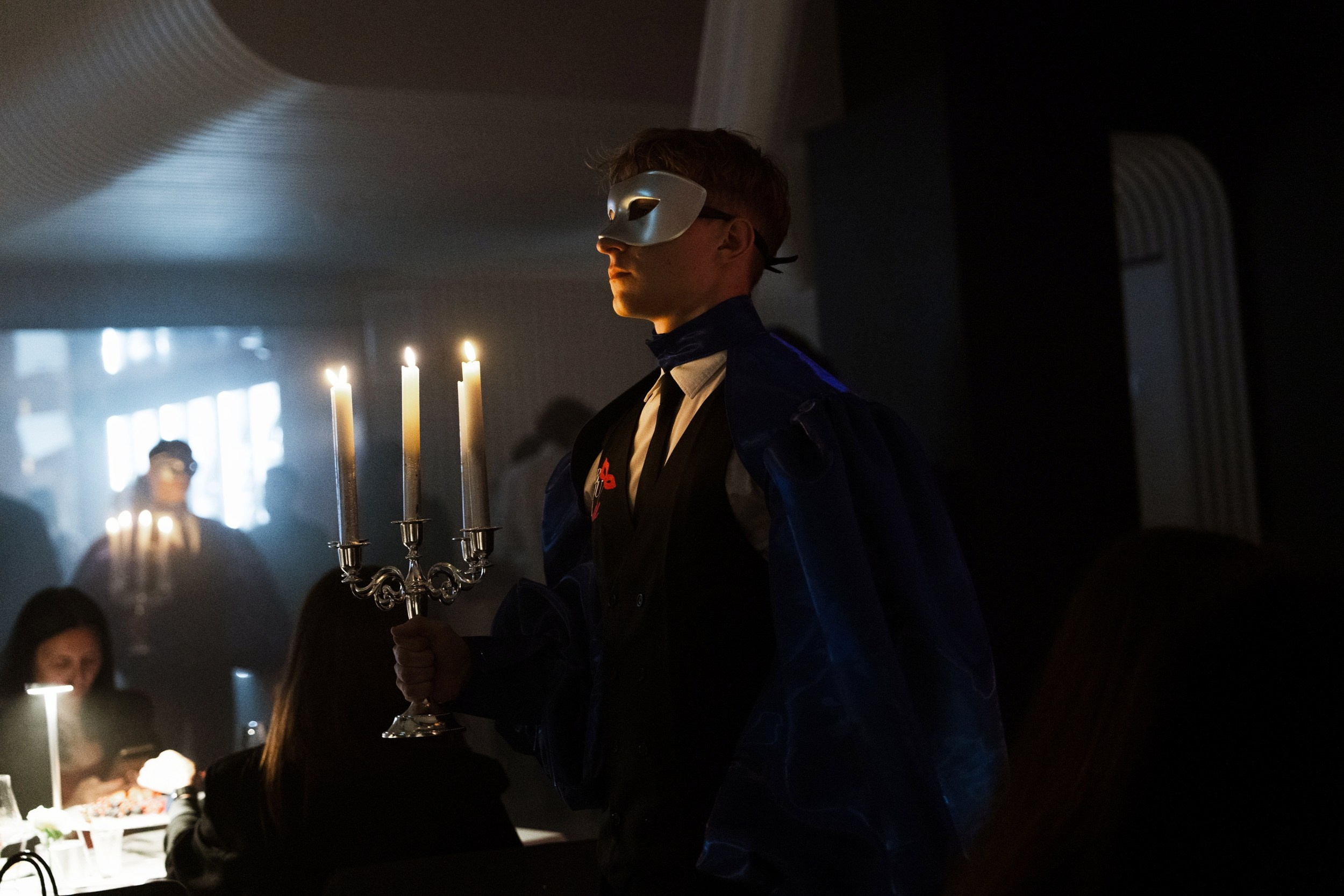 12 сентября (пятница) Премьера шоу-программы «Русские сезоны». BENUAR Restaurant