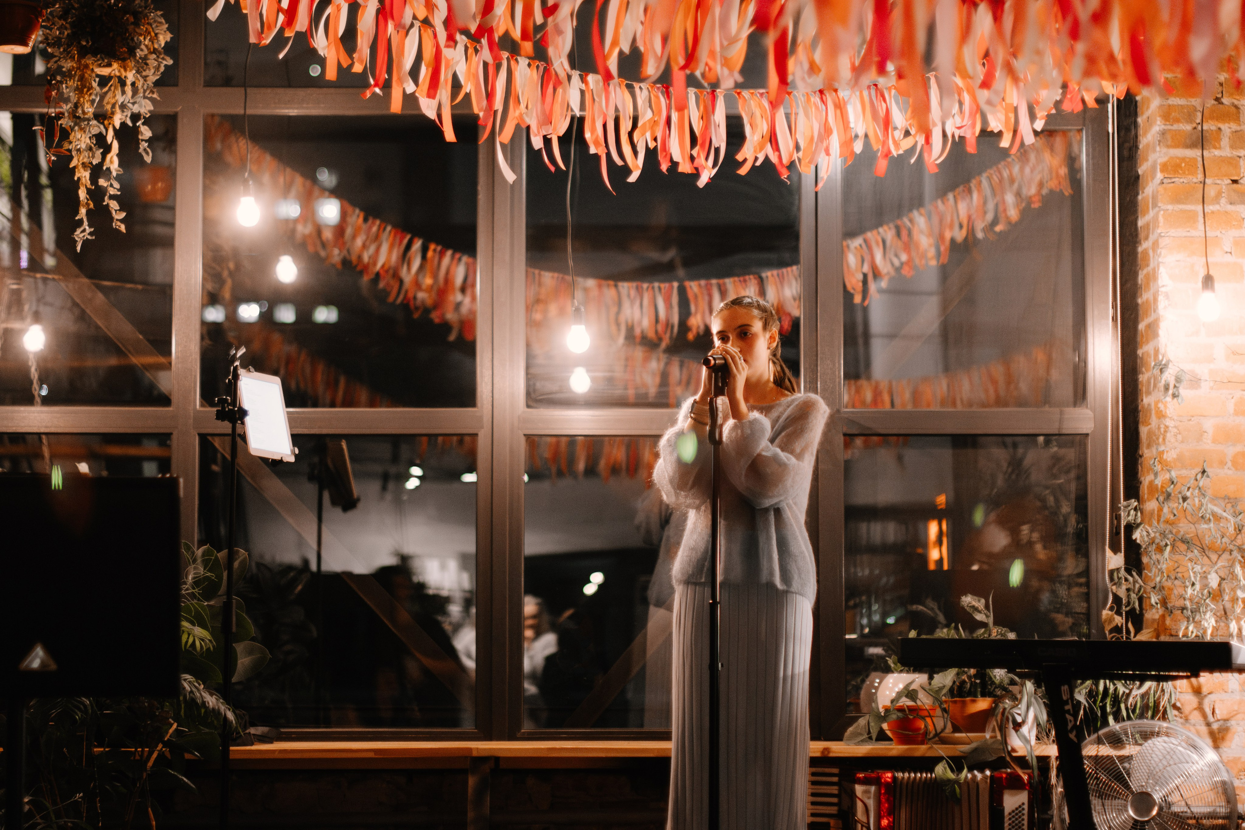 Квартирник MUZOTEKA: «Осенний ДеПесняк». Фотограф в Челябинске Любовь Денисенко