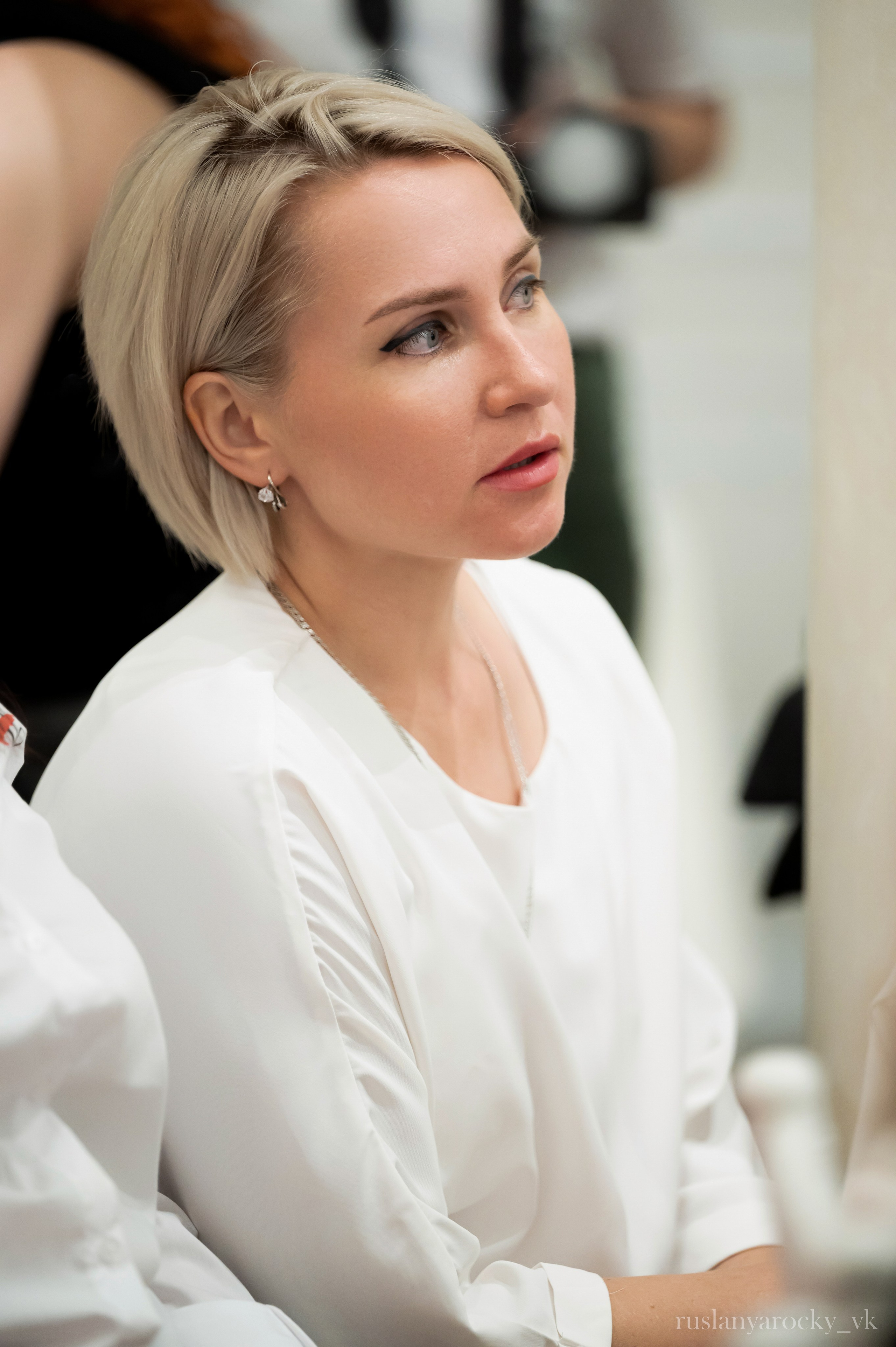 Модный показ. Репортажный фотограф