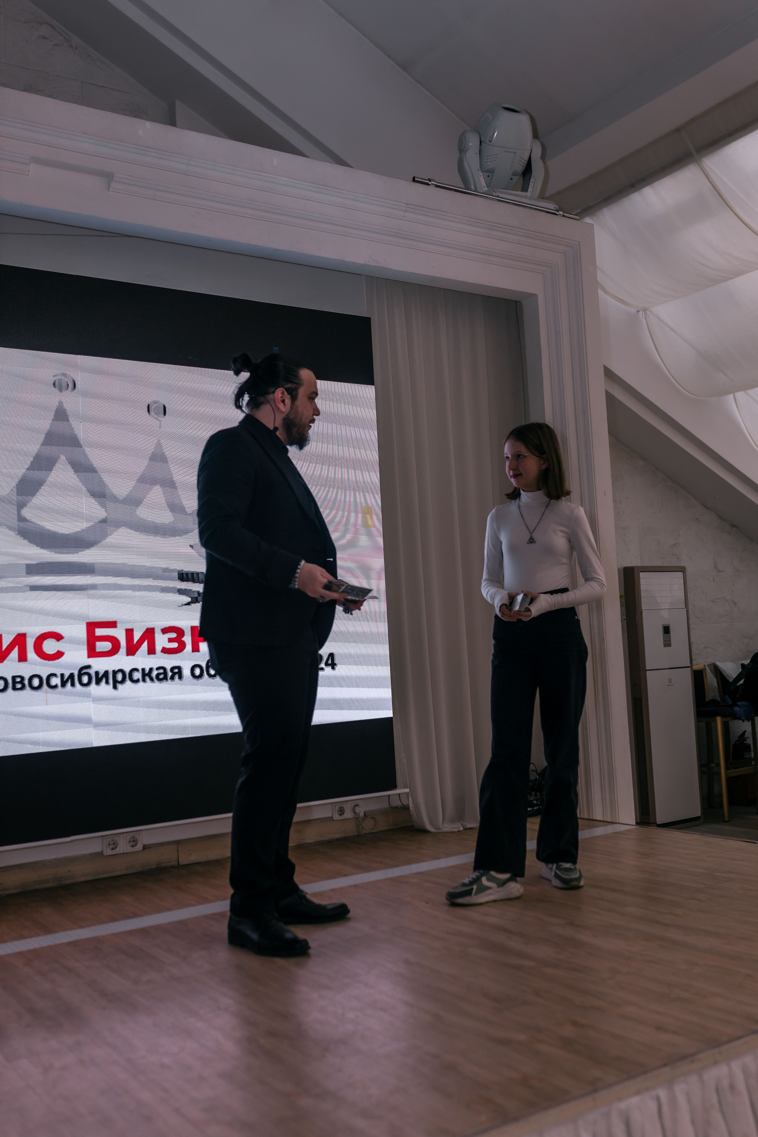 МИССИС БИЗНЕСС 2024. Репортажный фотограф в Новосибирске