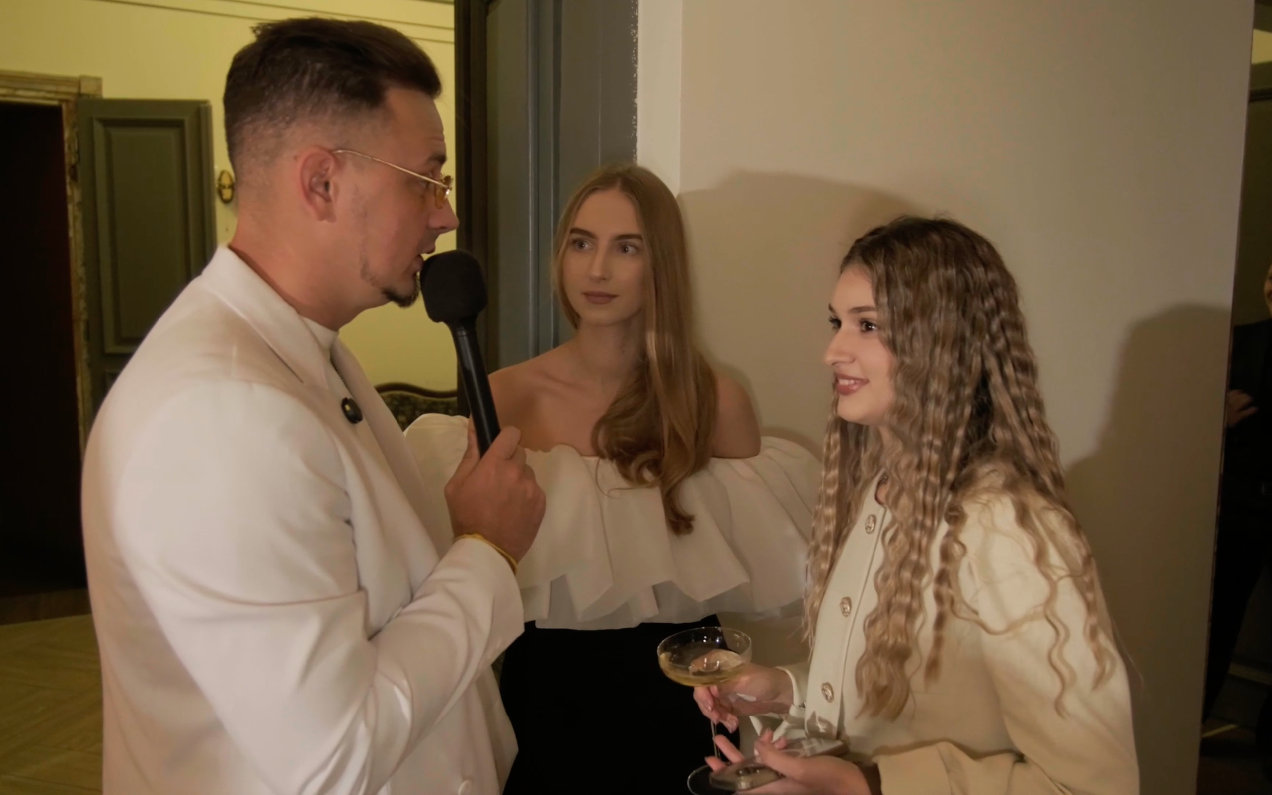 Юмористическое интервью группы компаний СПЕКТР. Репортажный видеограф Илья Сухоносиик