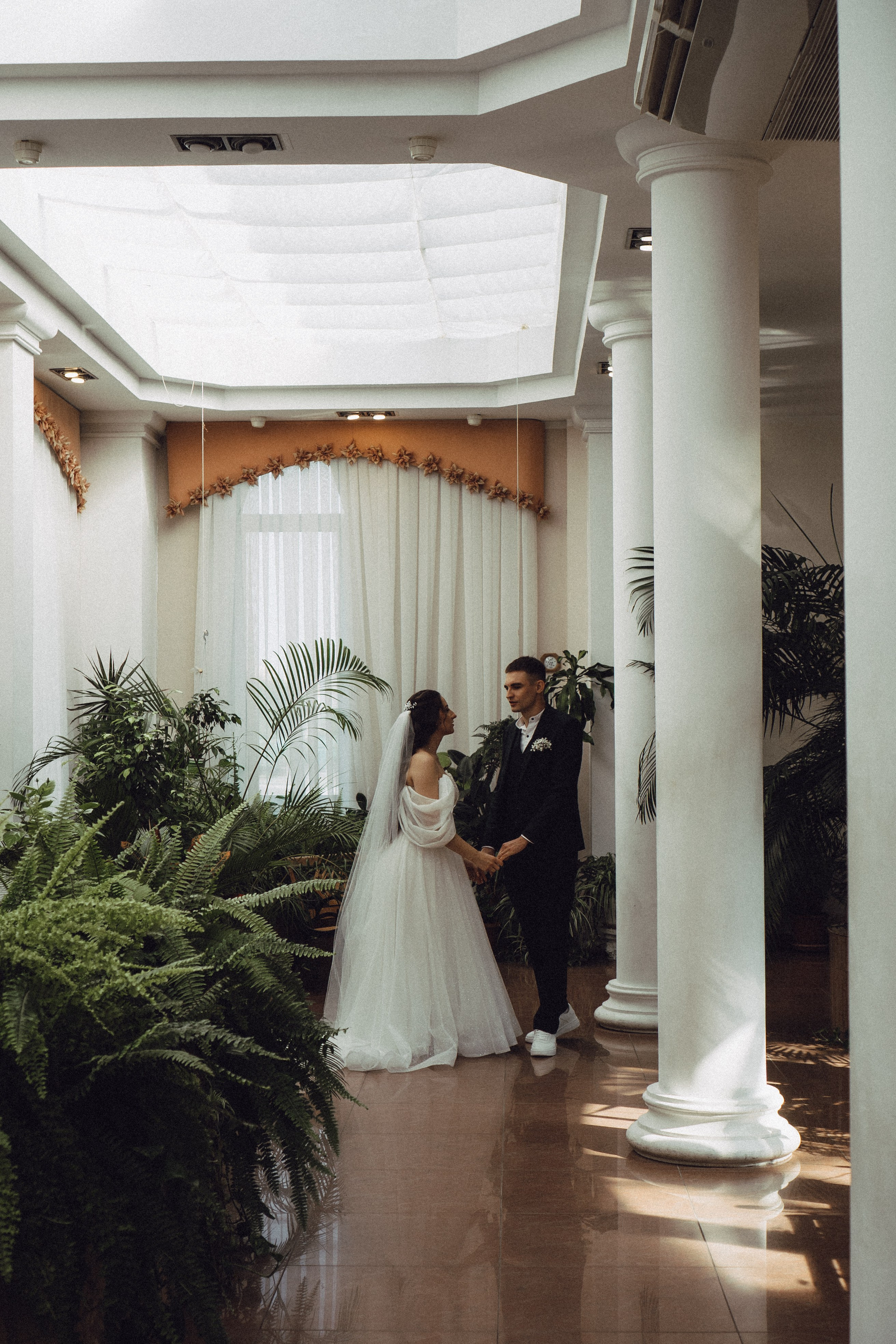 СВАДЕБНАЯ СЬЕМК В ПАРКЕ 300-ЛЕТИЯ. Профессиональный фотограф, Санкт-Петербург — Виктория Богомолова